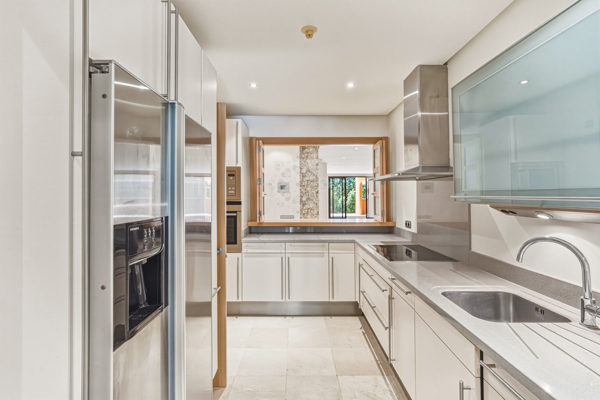 Ground Floor Apartment in Mansion Club, Marbella