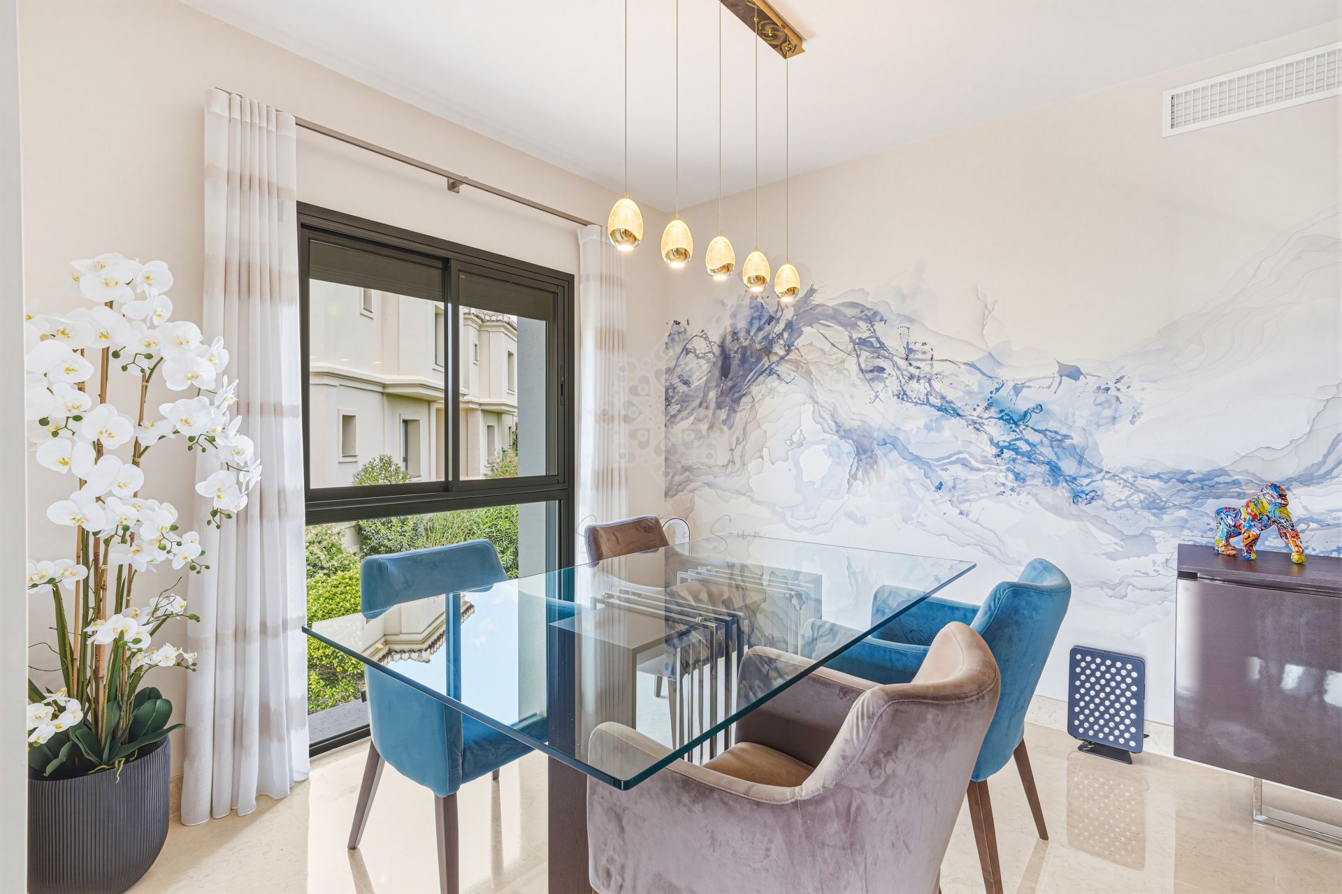 Ground Floor Apartment in Los Capanes del Golf, Benahavis