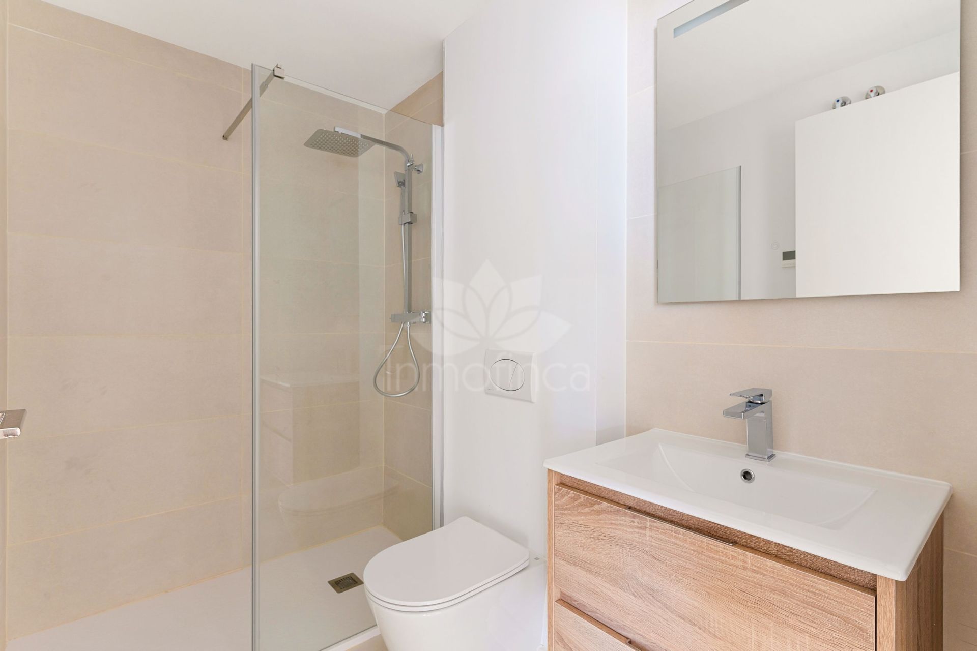 Apartamento en El Higueron, Fuengirola
