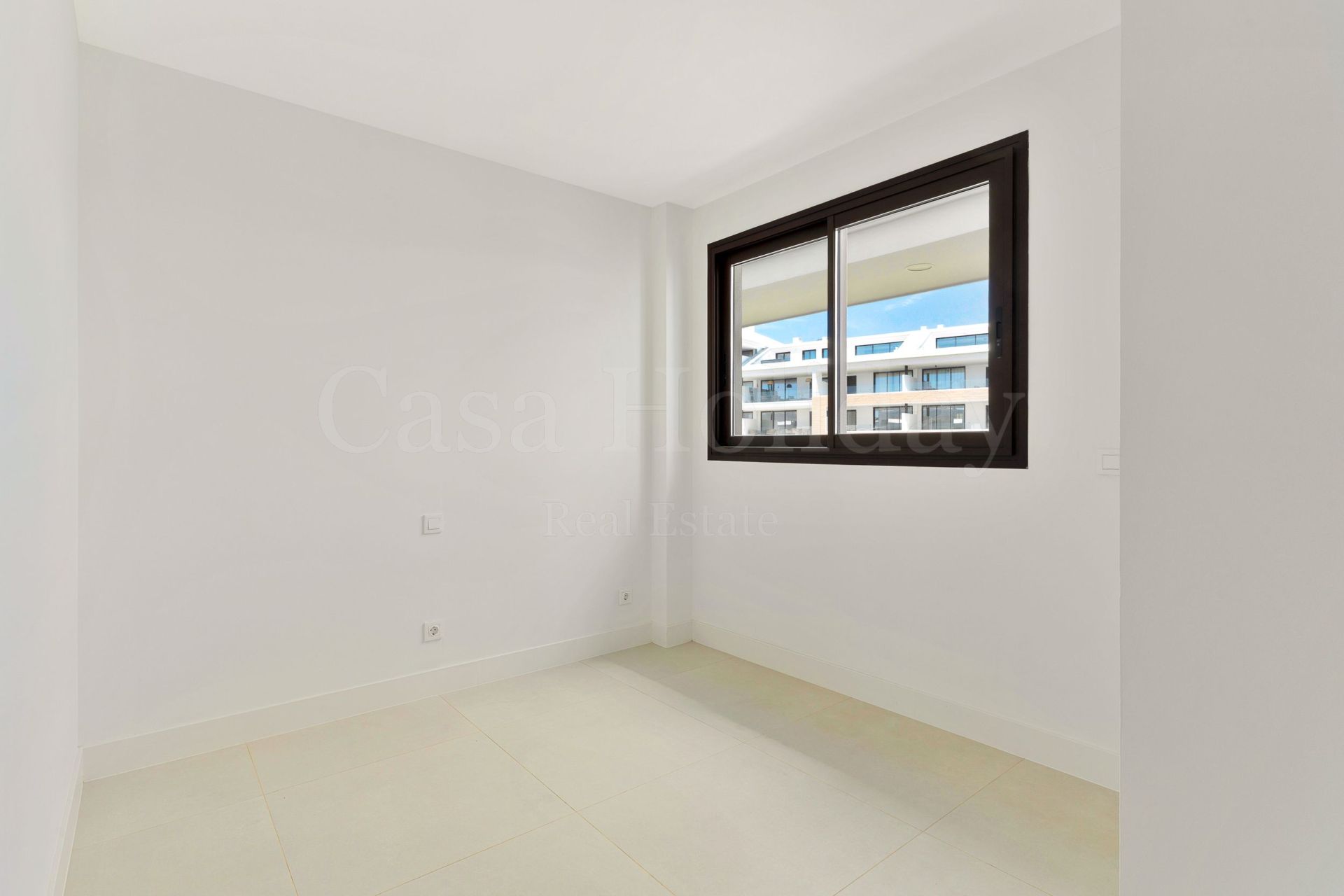 Apartment in El Higueron, Fuengirola
