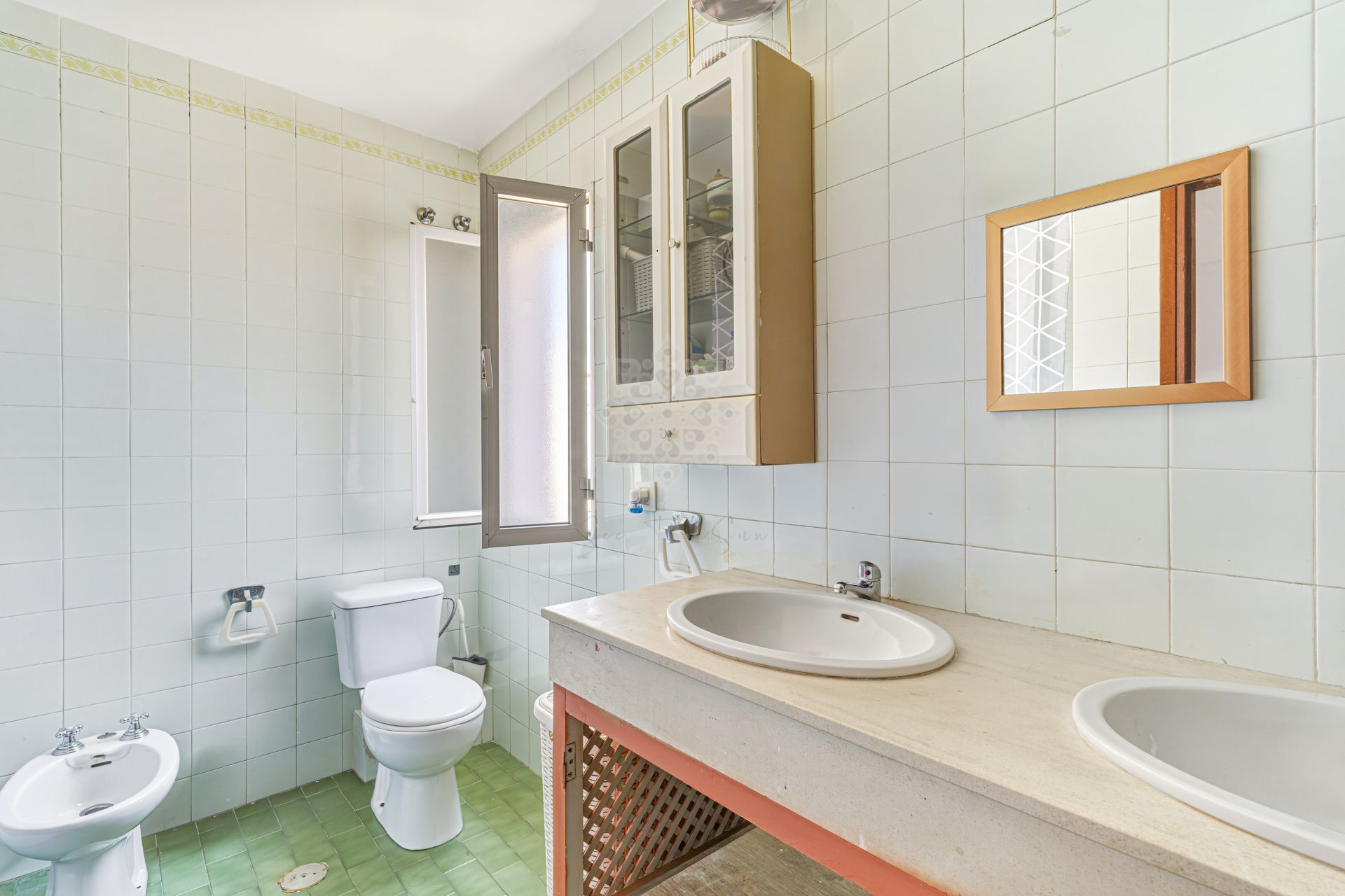 Town House in Nueva Atalaya, Estepona