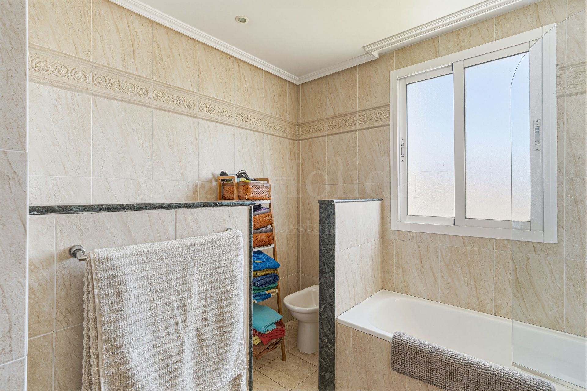 Apartment in Selwo Hills, Estepona