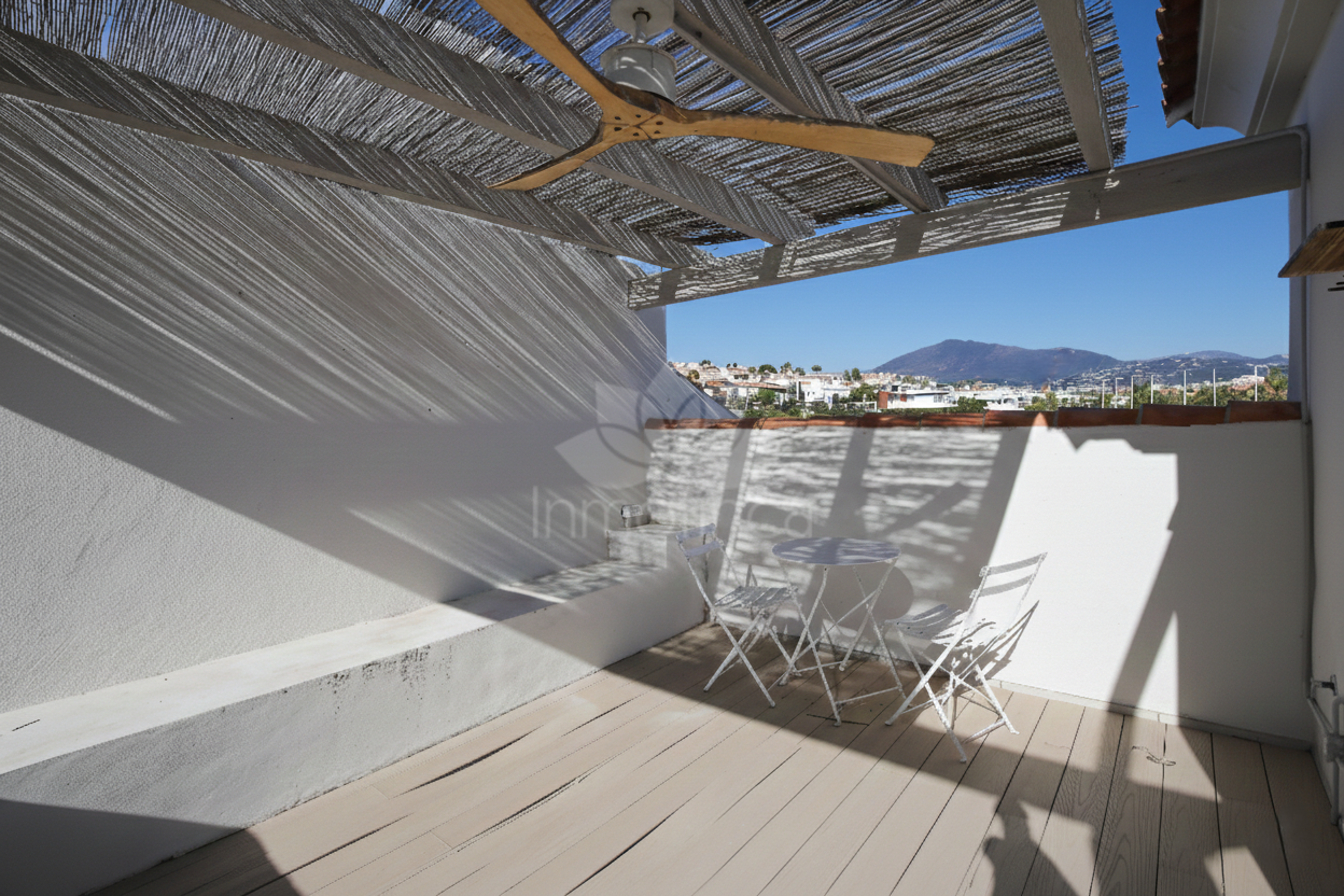 Adosado en Agra Residencial, Estepona