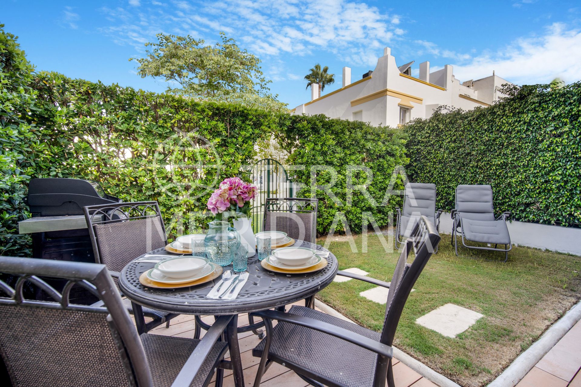 Town House in Marbellamar, Marbella