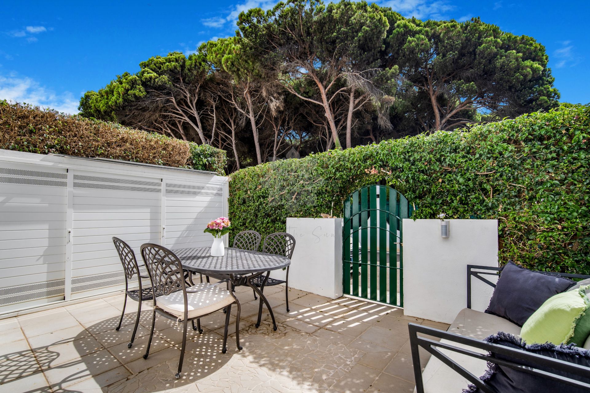 Town House in Marbellamar, Marbella