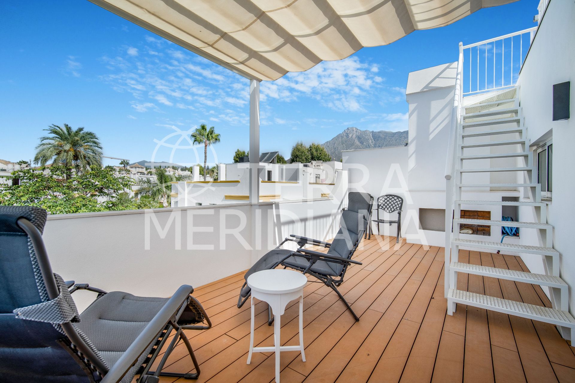Town House in Marbellamar, Marbella