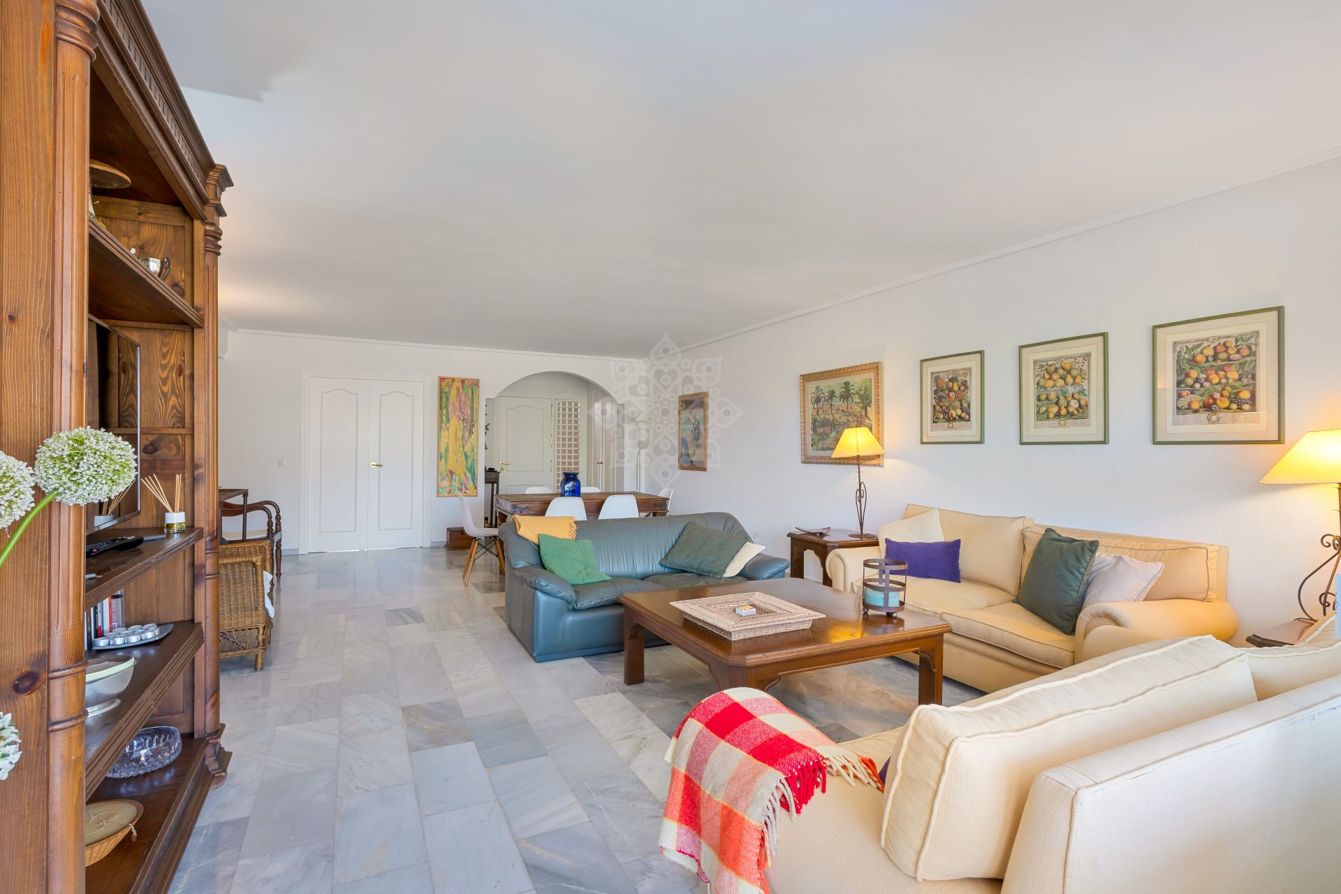 Ground Floor Apartment in Las Jacarandas, Estepona