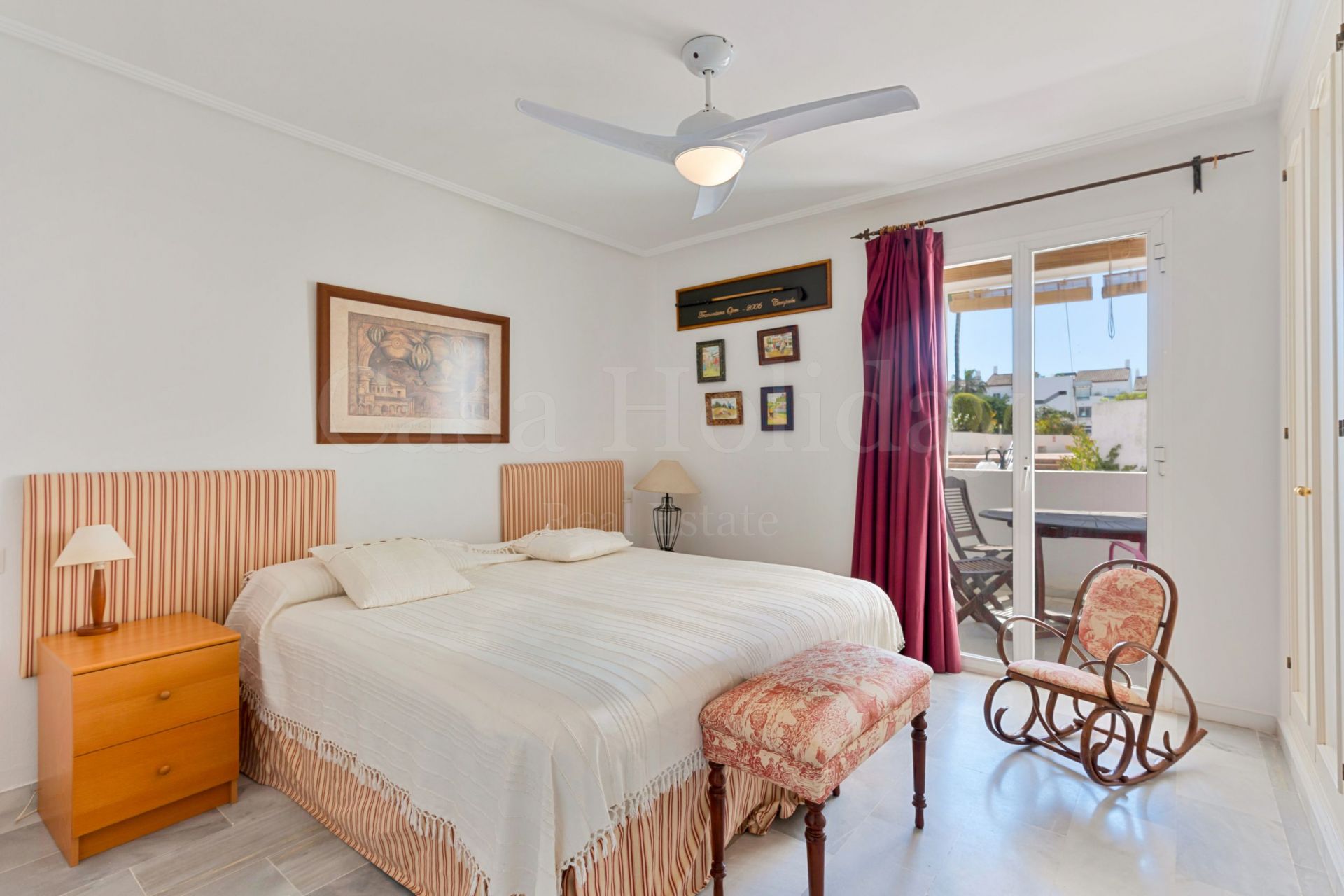 Apartamento Planta Baja en Las Jacarandas, Estepona