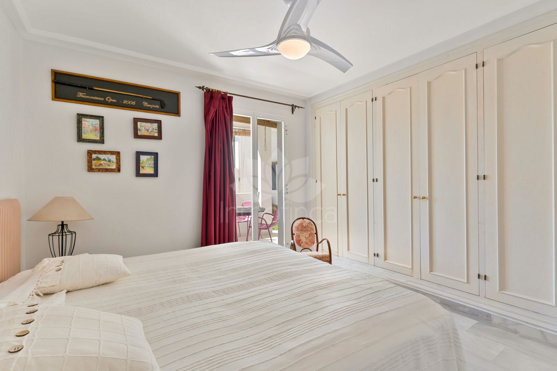 Apartamento Planta Baja en Las Jacarandas, Estepona