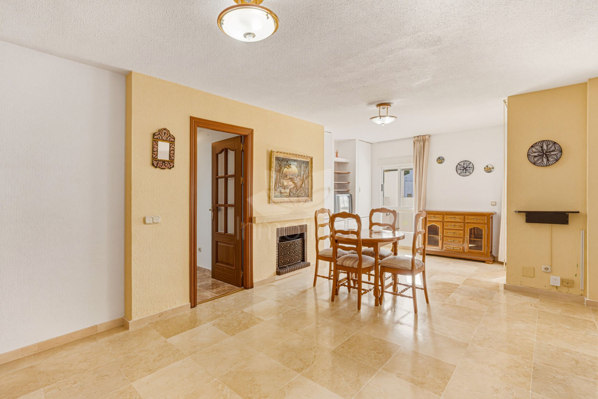 Apartment in Parque Elviria, Marbella