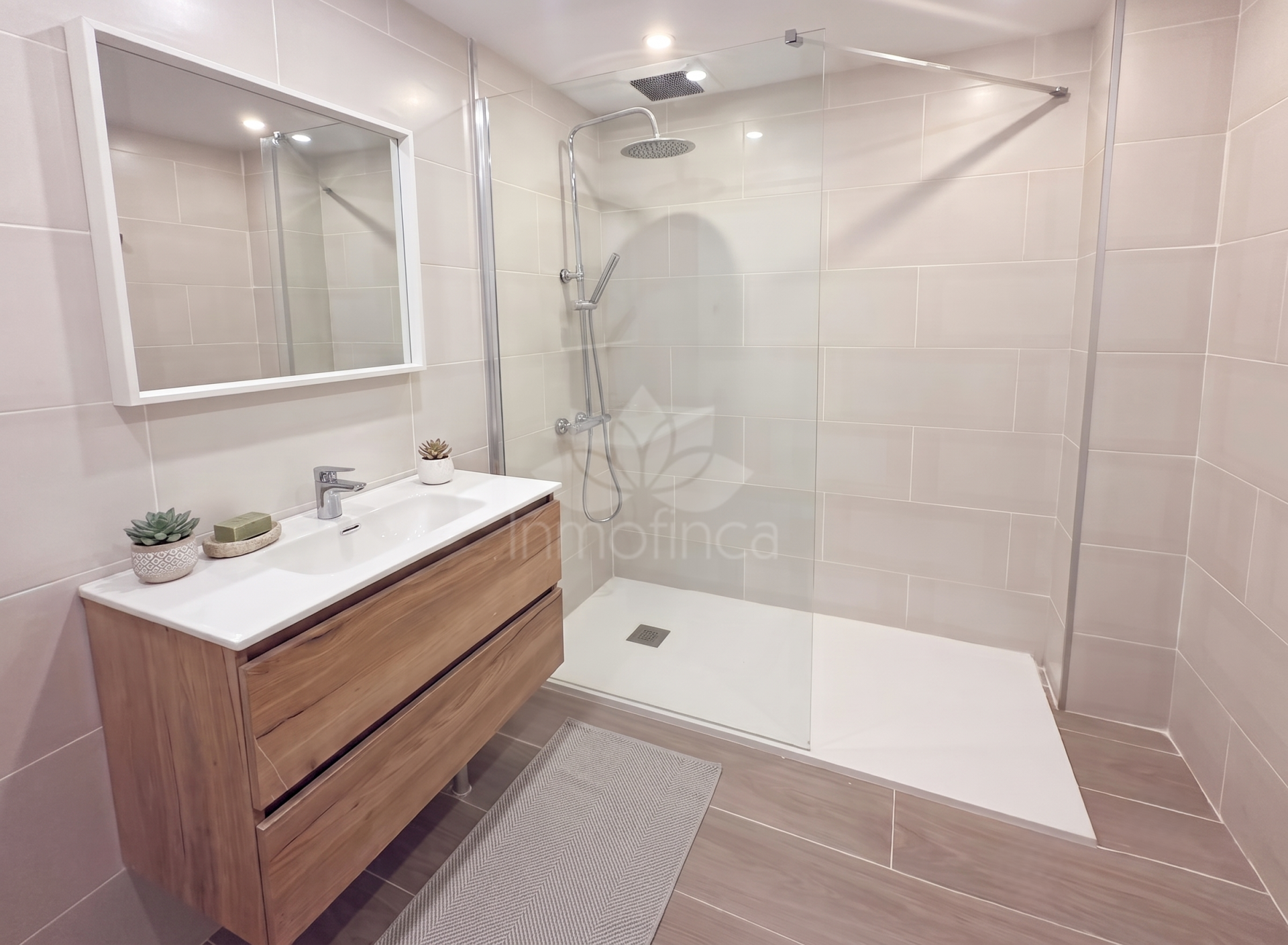 Atico Duplex en Parque Elviria, Marbella