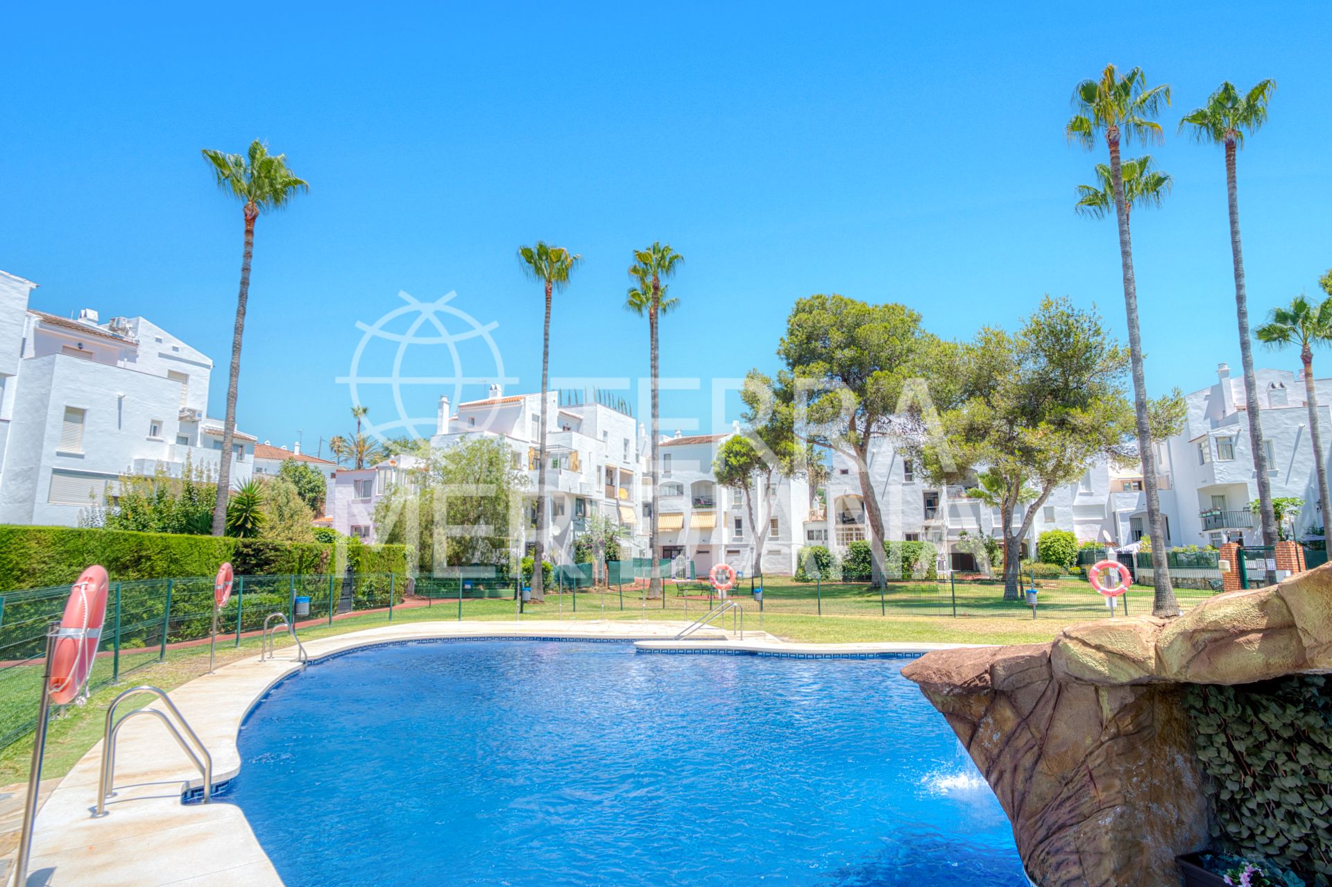 Duplex Penthouse in Parque Elviria, Marbella