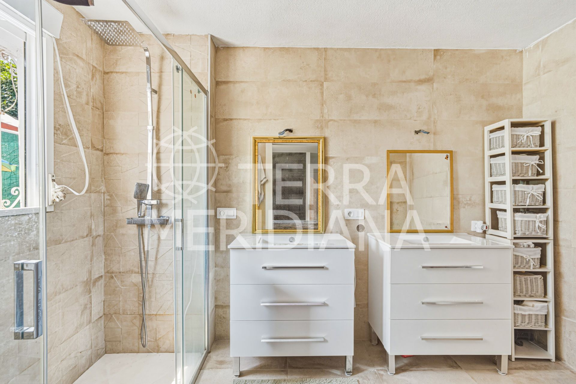 Villa in Nueva Andalucia, Marbella