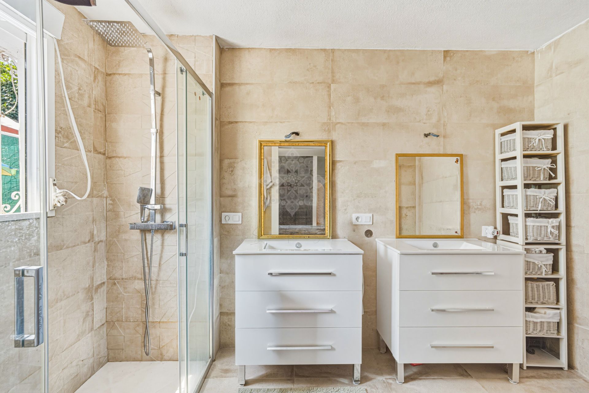 Villa in Nueva Andalucia, Marbella