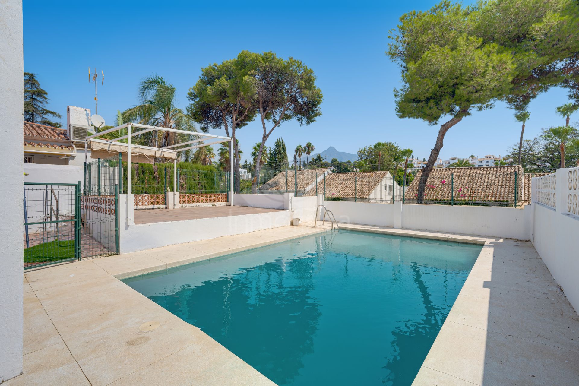 Villa in Nueva Andalucia, Marbella