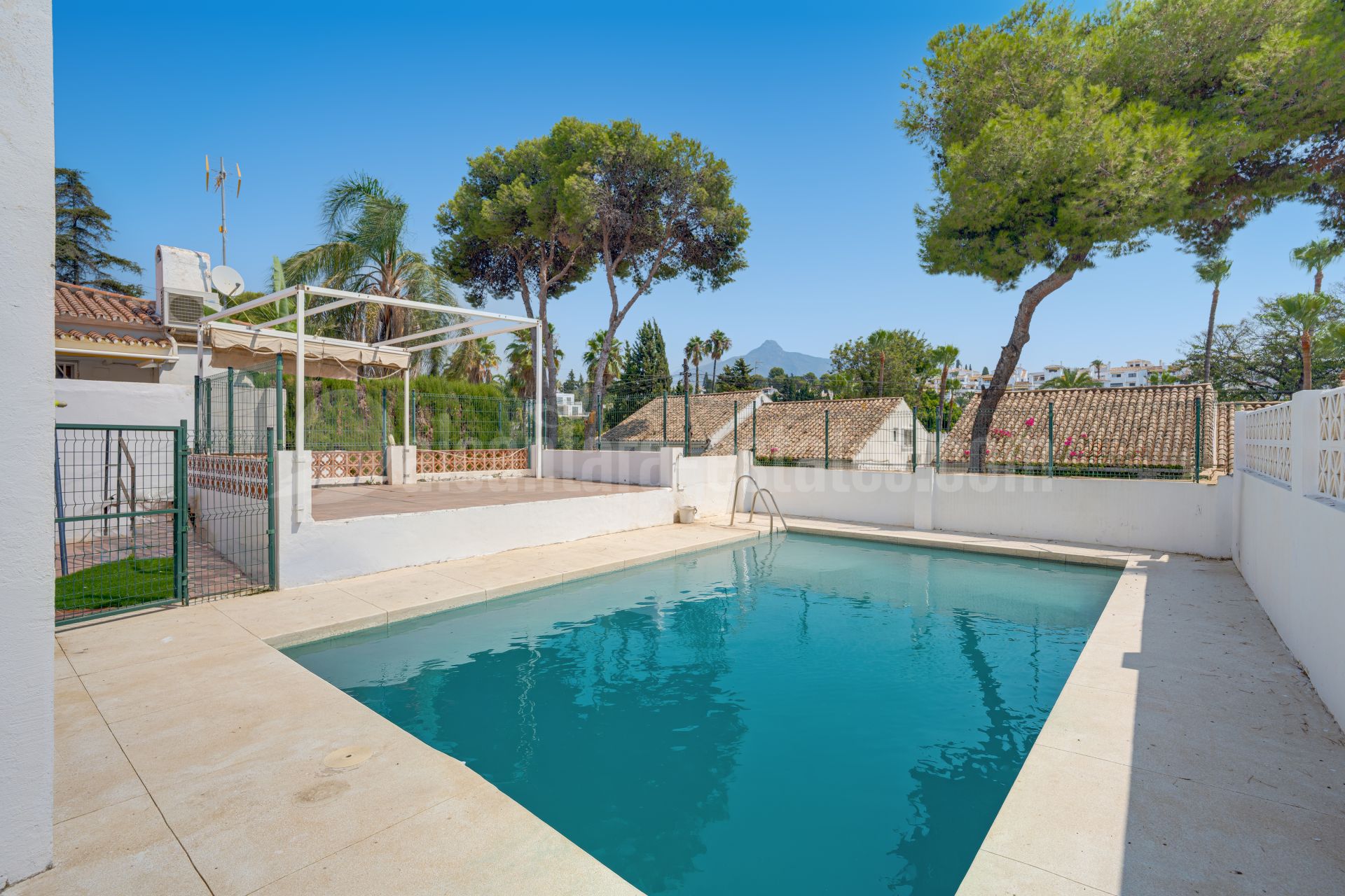 Villa in Nueva Andalucia, Marbella