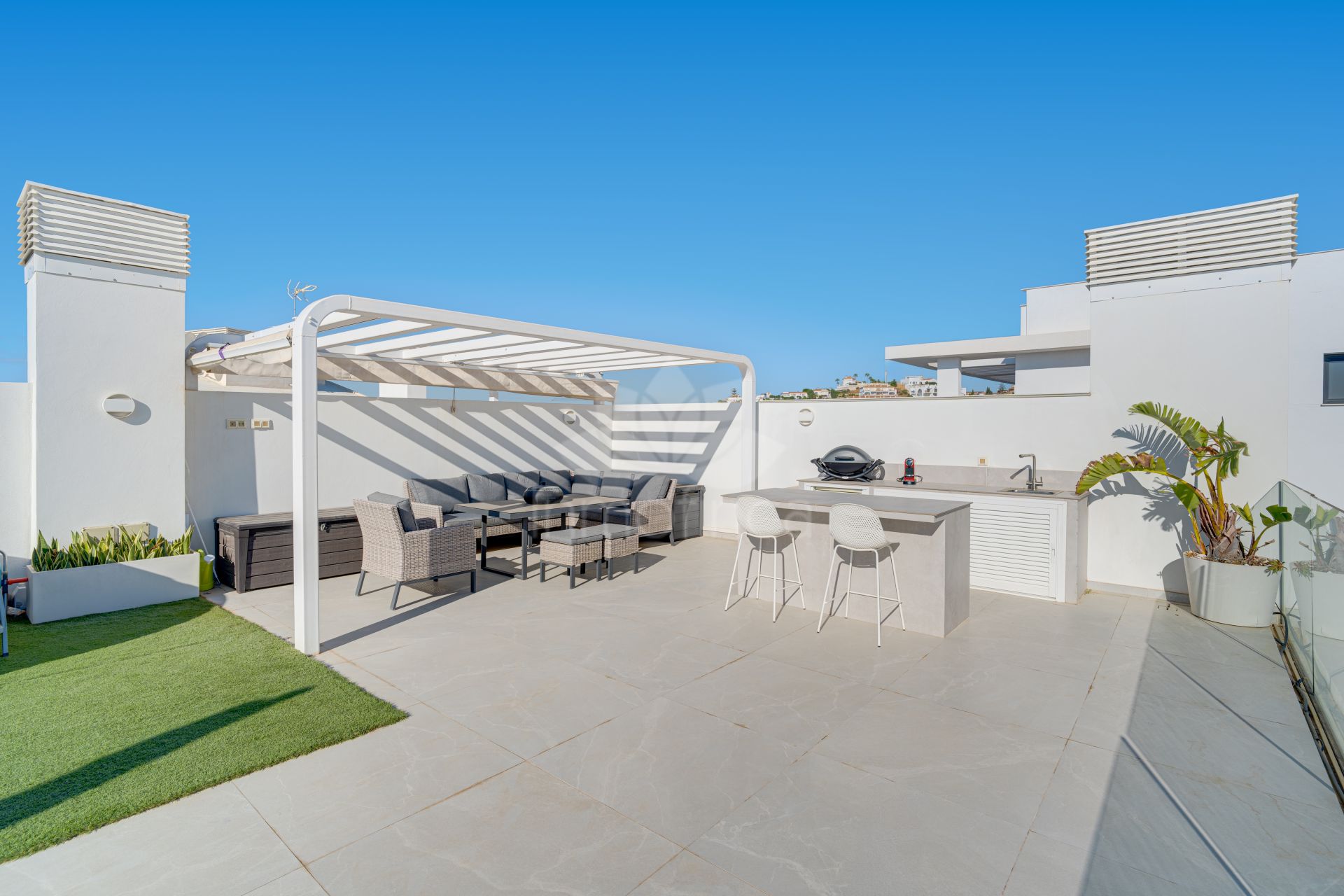 Duplex Penthouse in El Higueron, Fuengirola