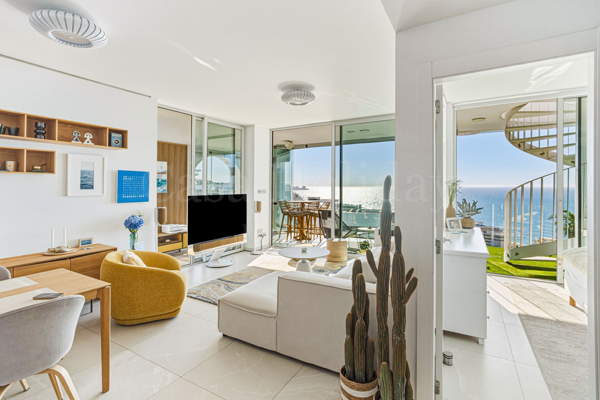 Duplex Penthouse in El Higueron, Fuengirola