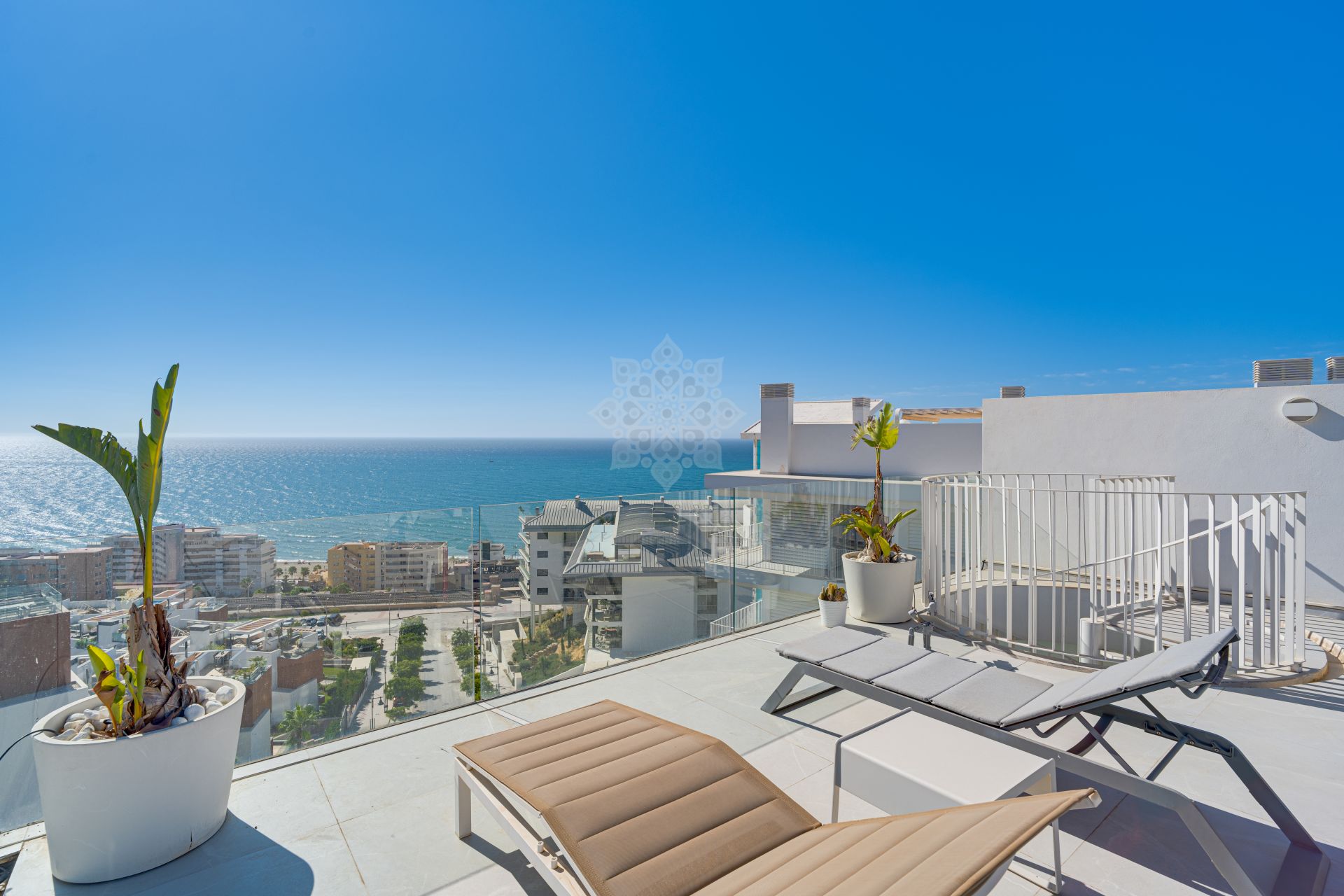 Duplex Penthouse in El Higueron, Fuengirola