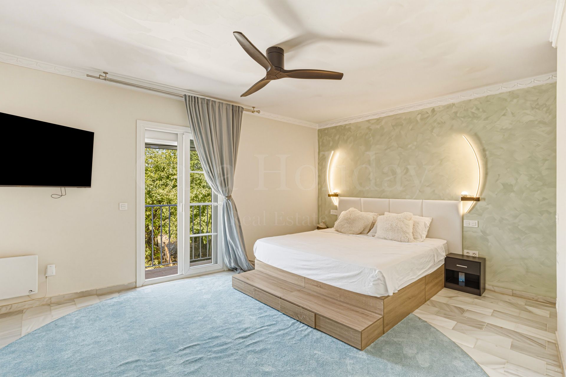Town House in Cancelada, Estepona