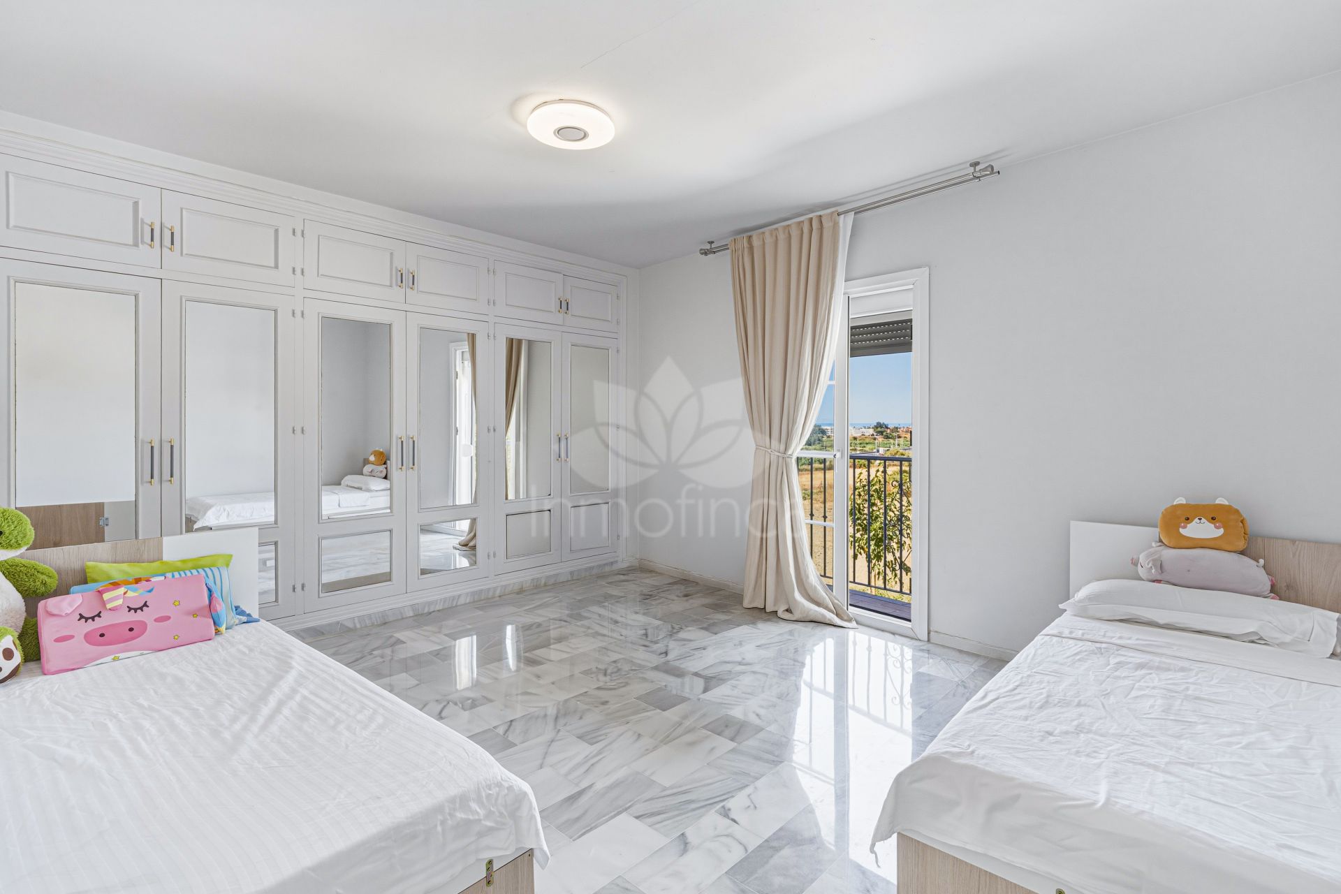 Town House in Cancelada, Estepona