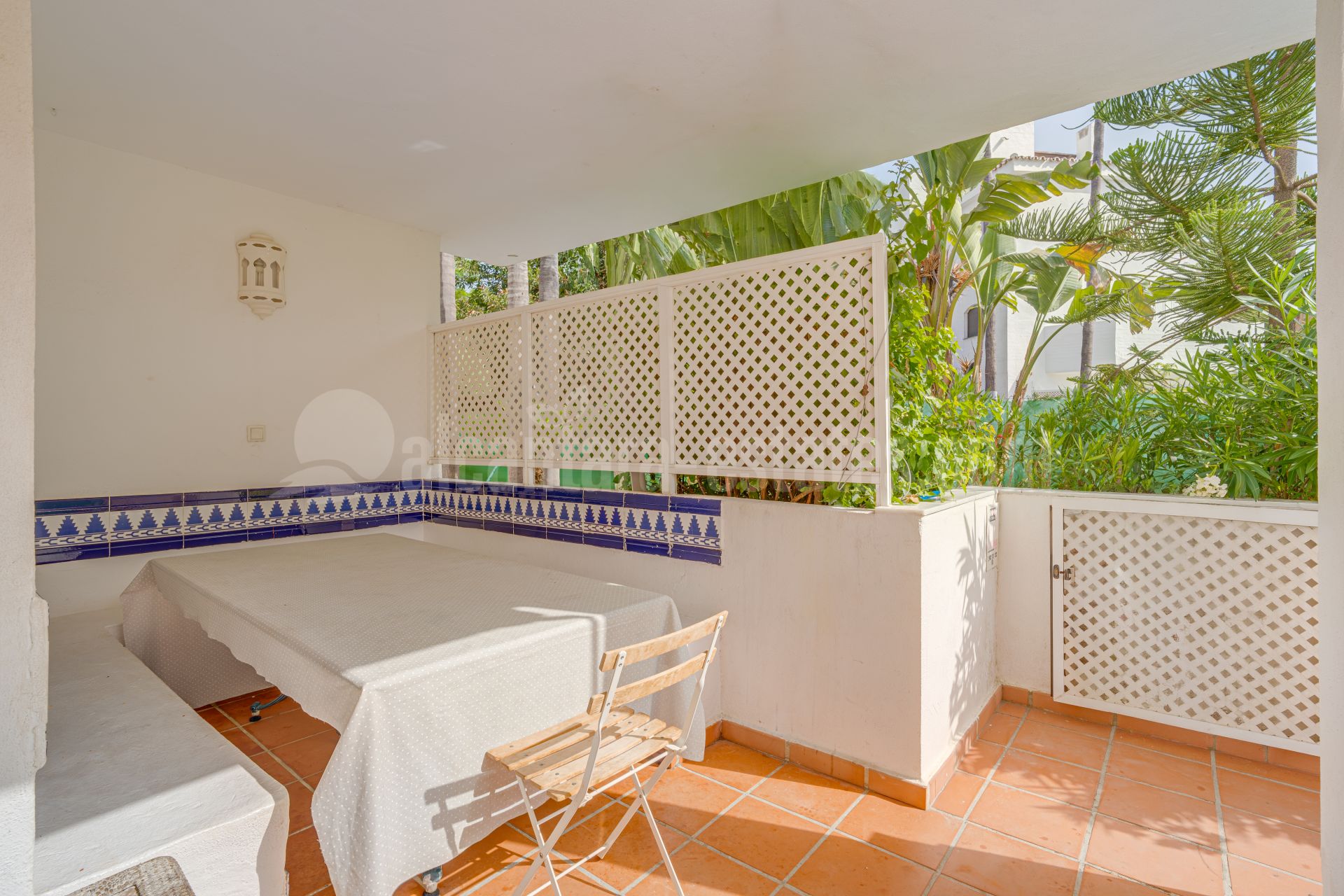Apartamento Planta Baja en Elviria, Marbella