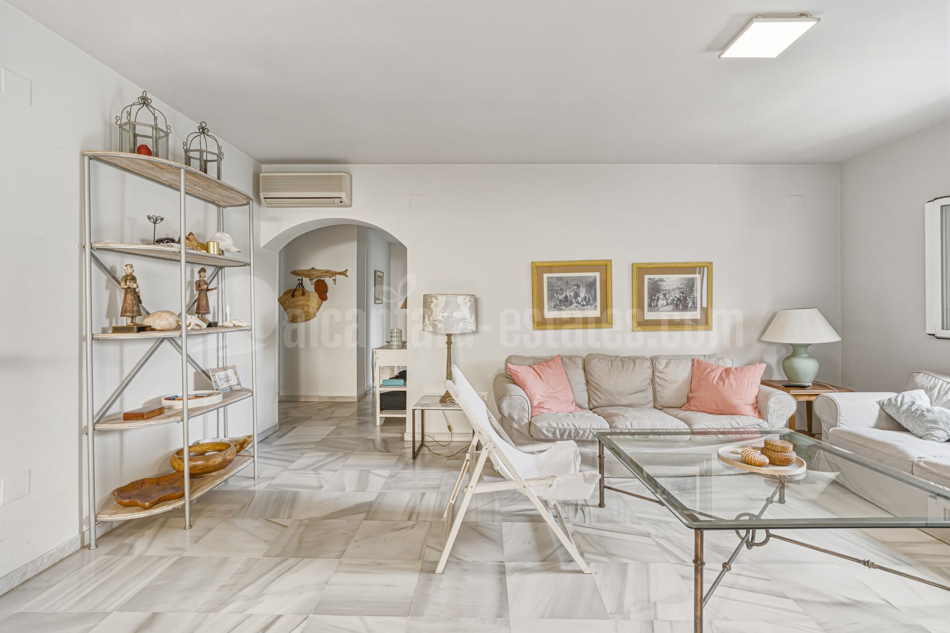 Apartamento Planta Baja en Elviria, Marbella