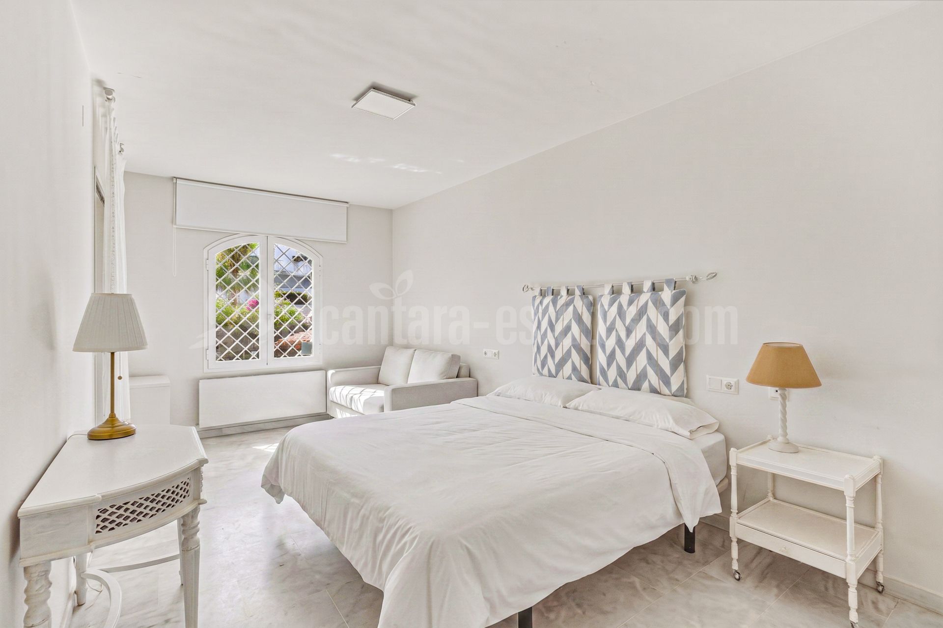 Apartamento Planta Baja en Elviria, Marbella