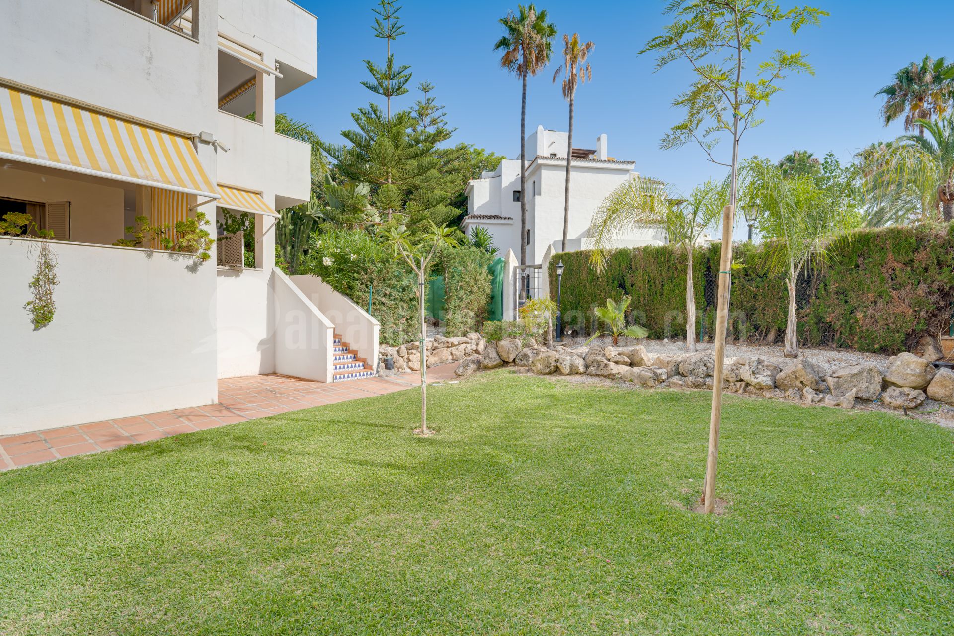 Apartamento Planta Baja en Elviria, Marbella