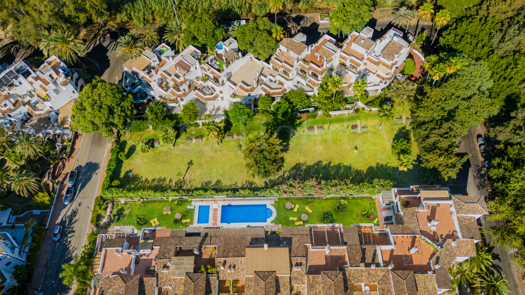 Apartamento Planta Baja en Elviria, Marbella