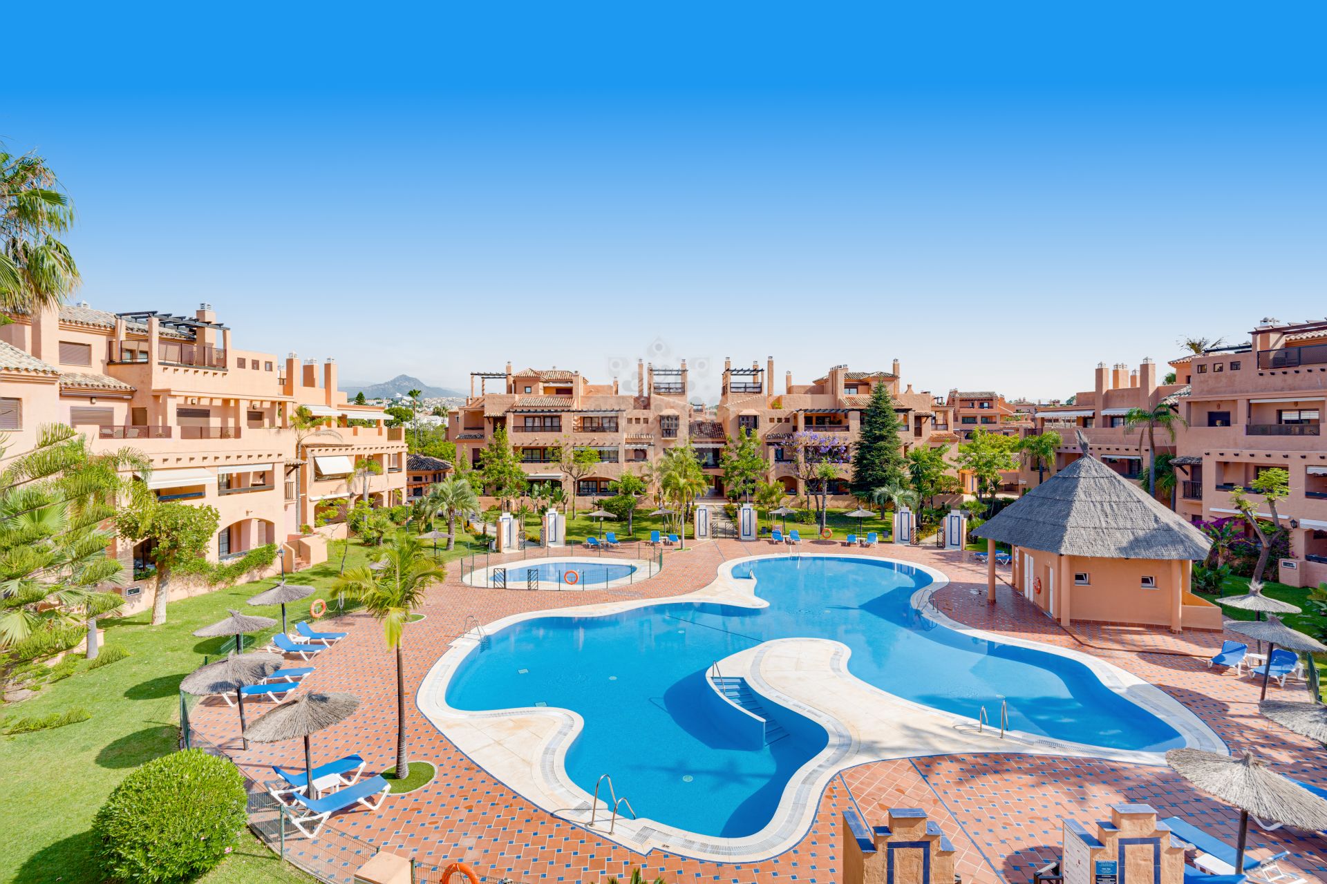 Duplex Penthouse in Hacienda del Sol, Estepona