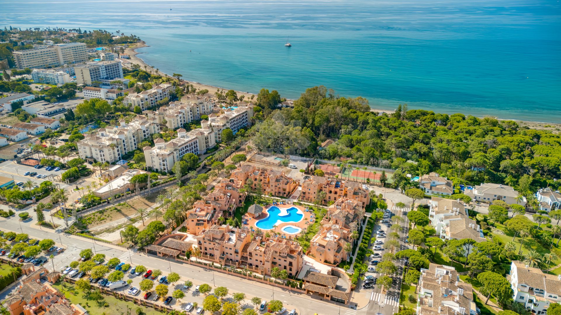 Duplex Penthouse in Hacienda del Sol, Estepona
