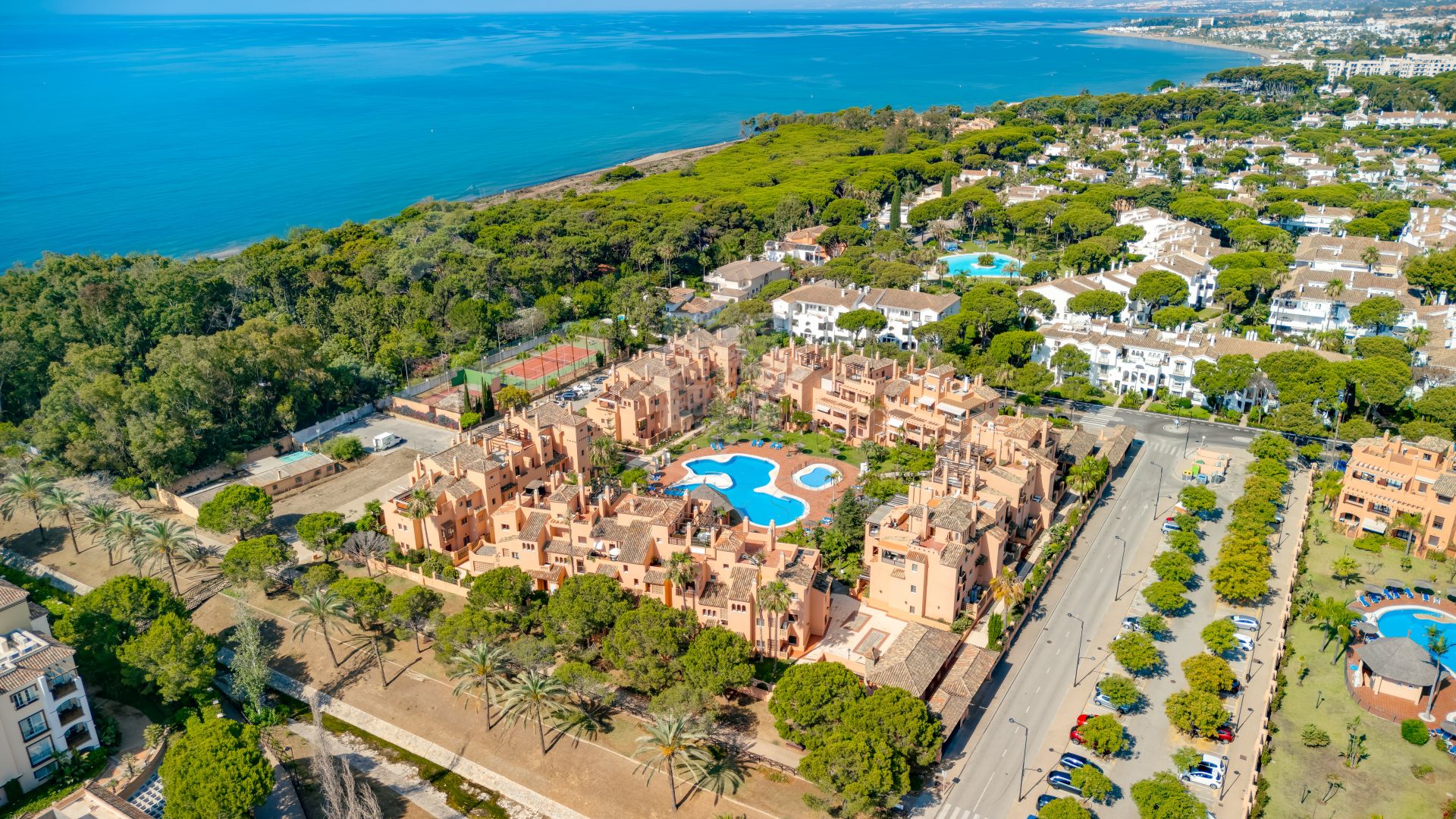Duplex Penthouse in Hacienda del Sol, Estepona