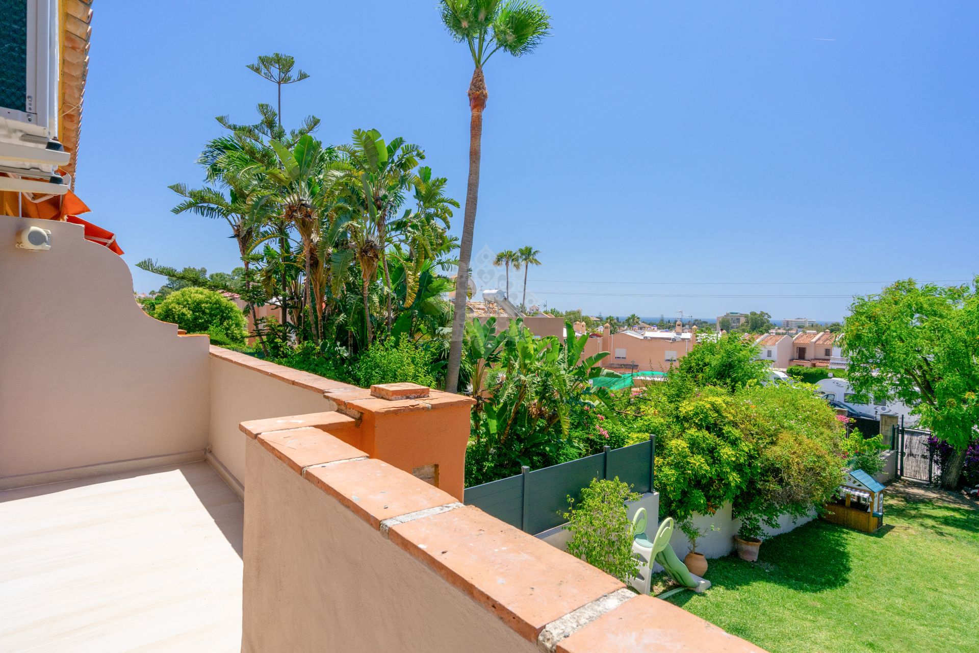 Town House in Vista Azur, Estepona