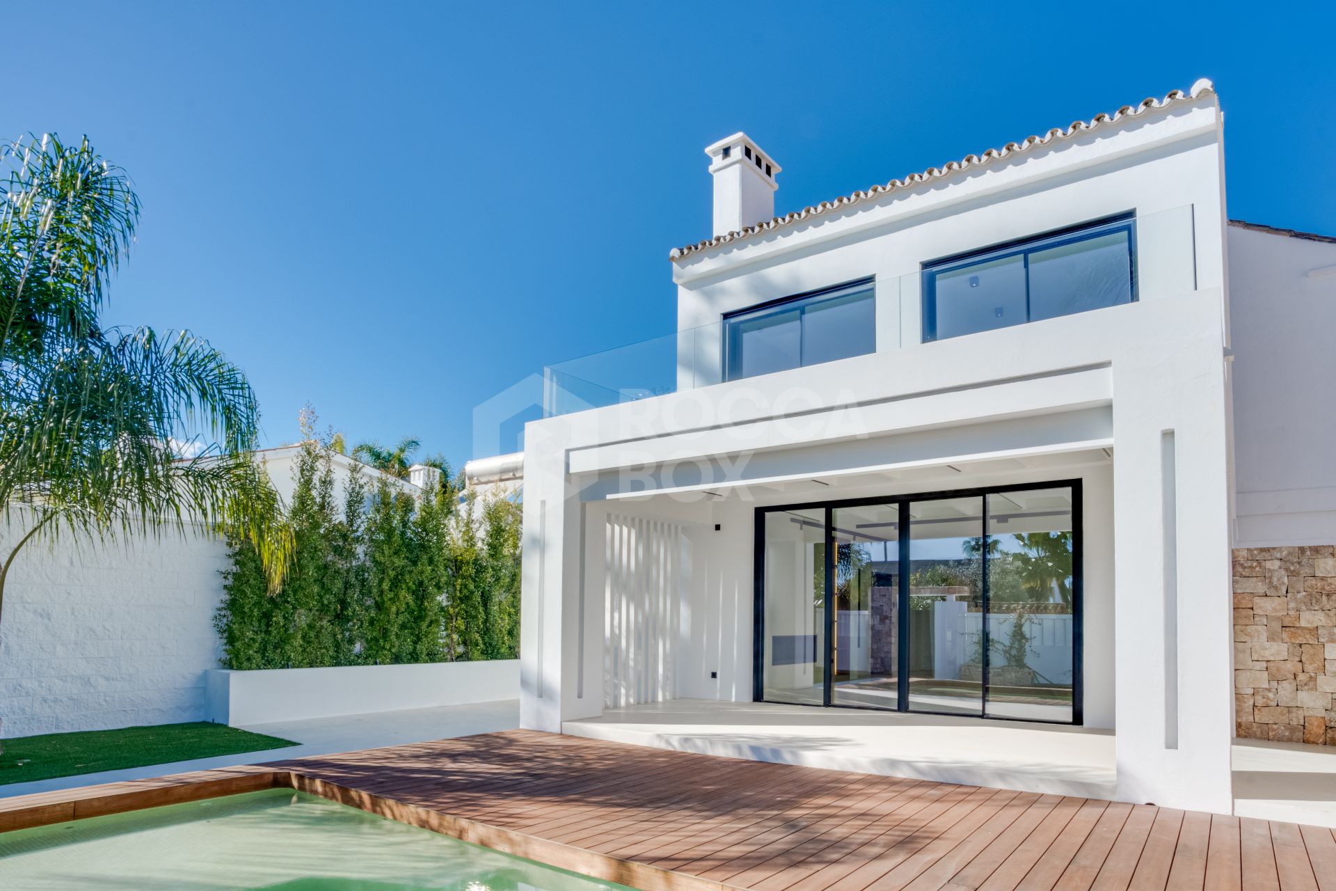 Stunning four bedroom, beachside contemporary style Villa located in Costalita, Estepona