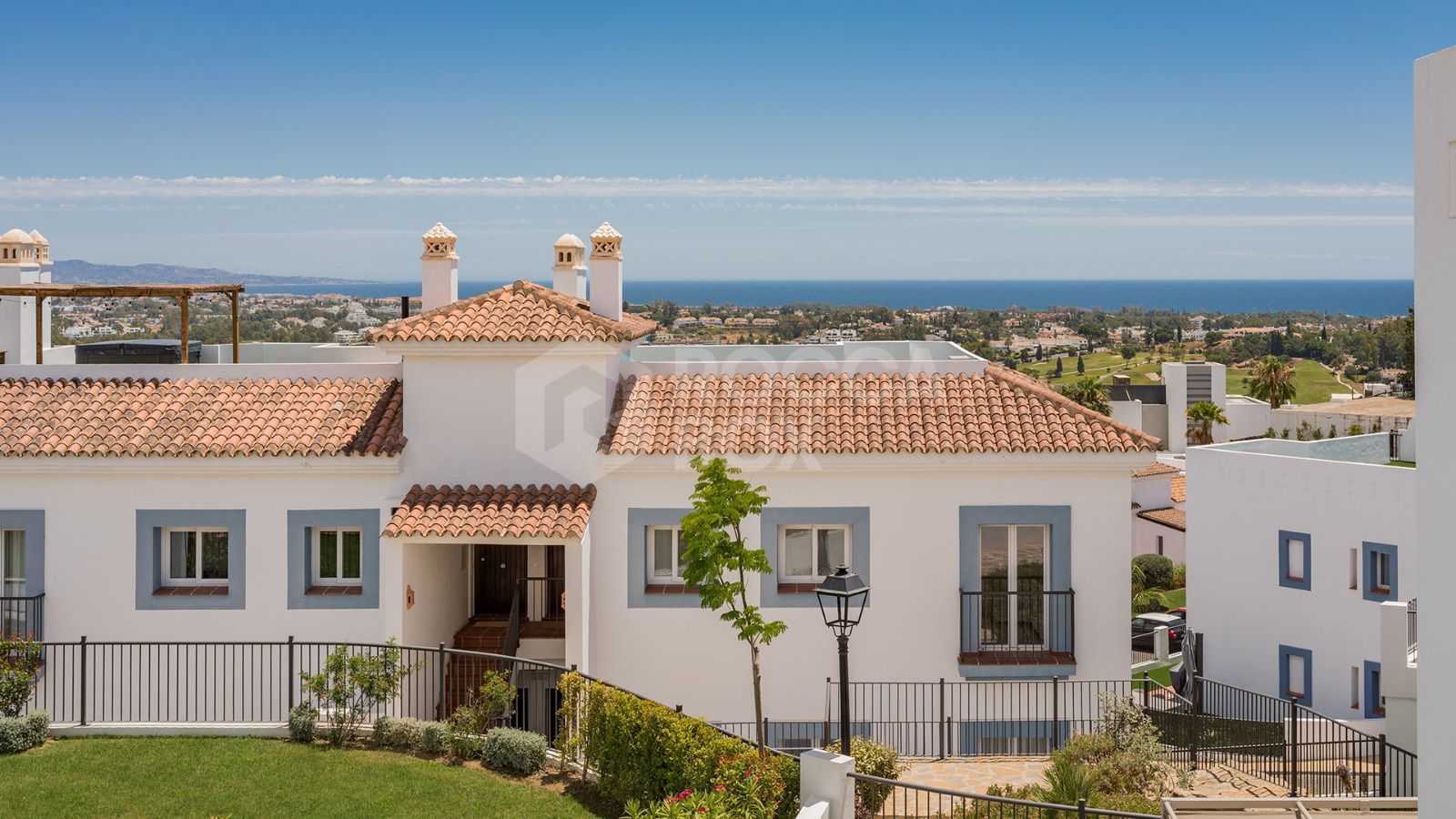 Beautiful south facing ground floor apartment located in Paraiso Pueblo, Benahavis with sea views