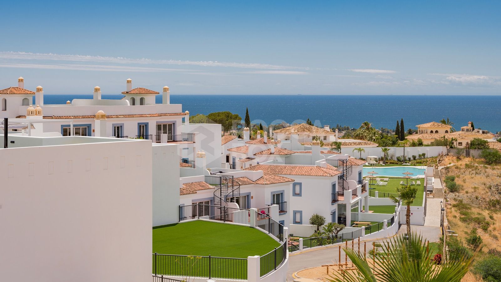 Beautiful south facing ground floor apartment located in Paraiso Pueblo, Benahavis with sea views