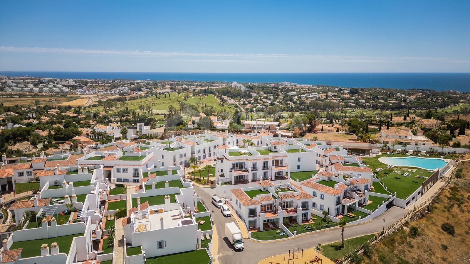 Beautiful south facing ground floor apartment located in Paraiso Pueblo, Benahavis with sea views