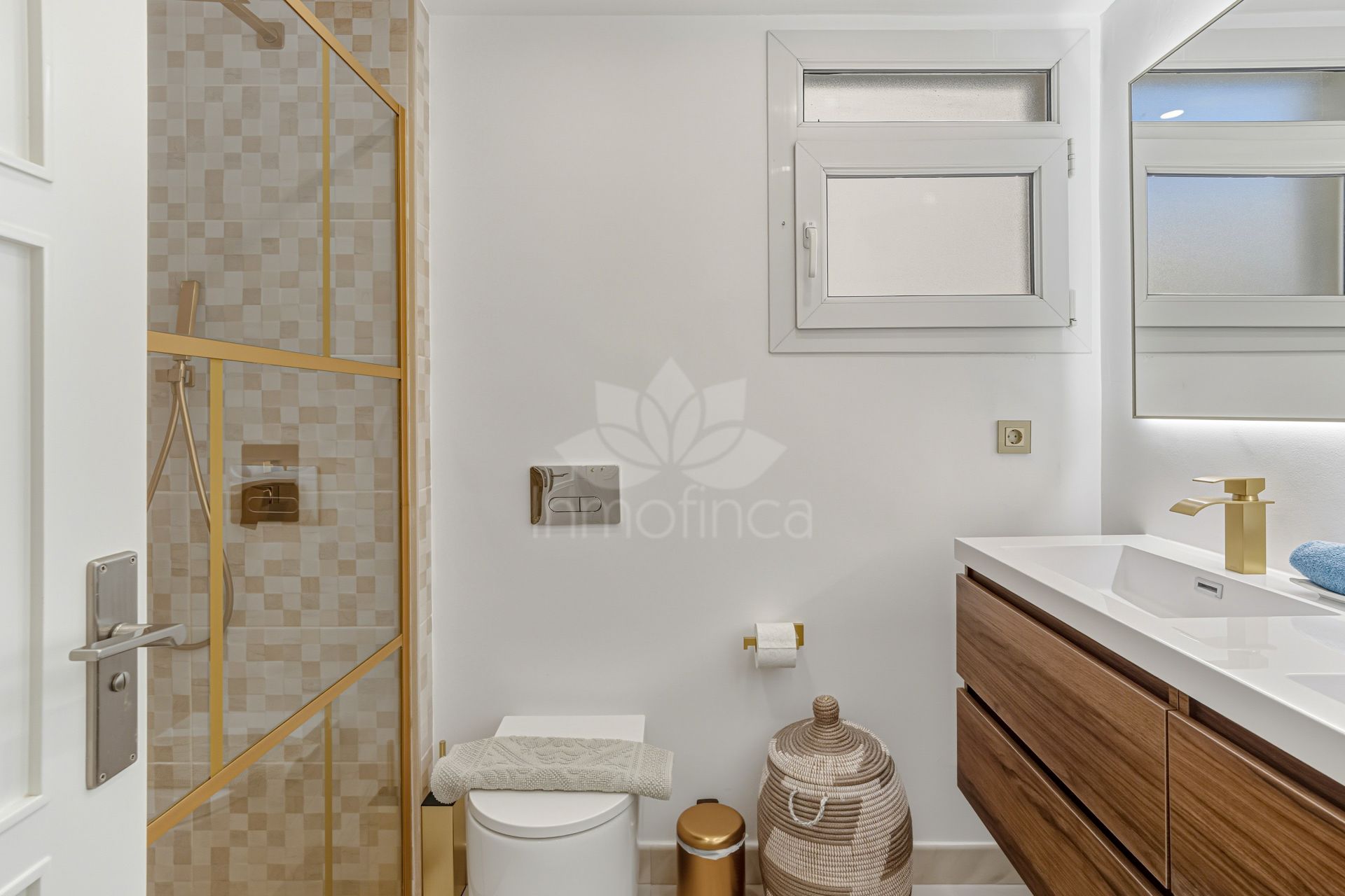 Apartment in Las Cañas Beach, Marbella