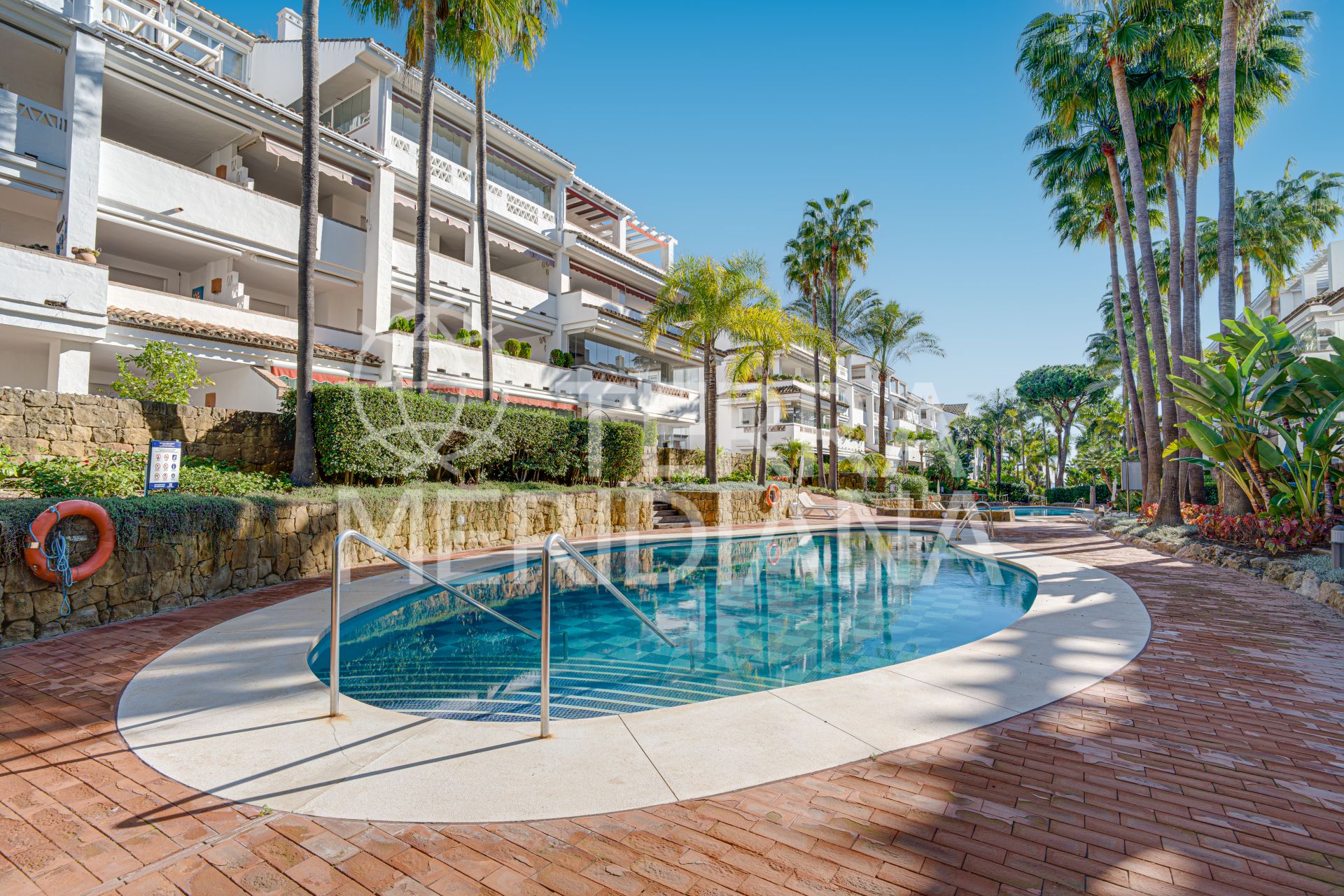 Apartment in Las Cañas Beach, Marbella