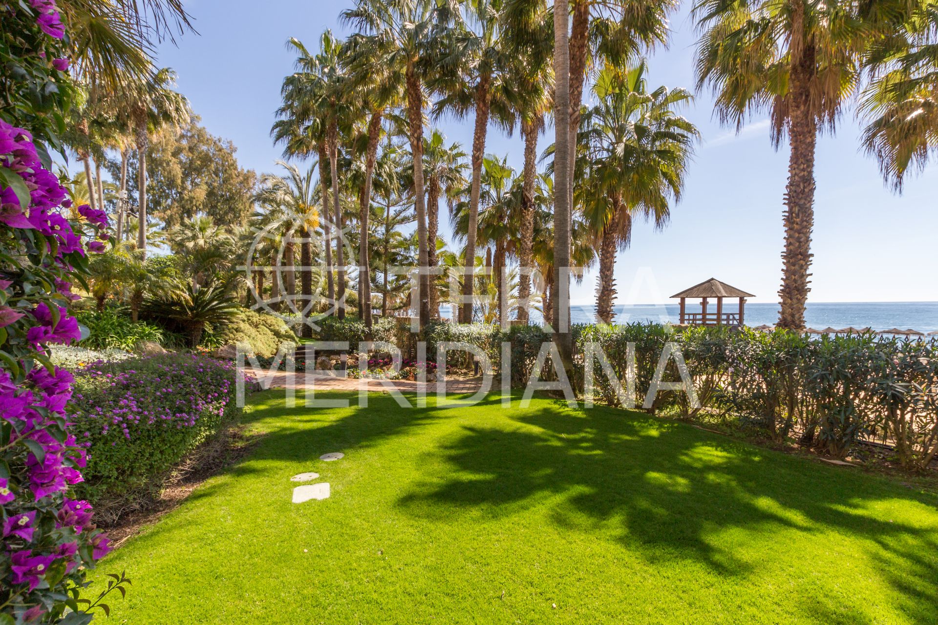 Apartment in Las Cañas Beach, Marbella