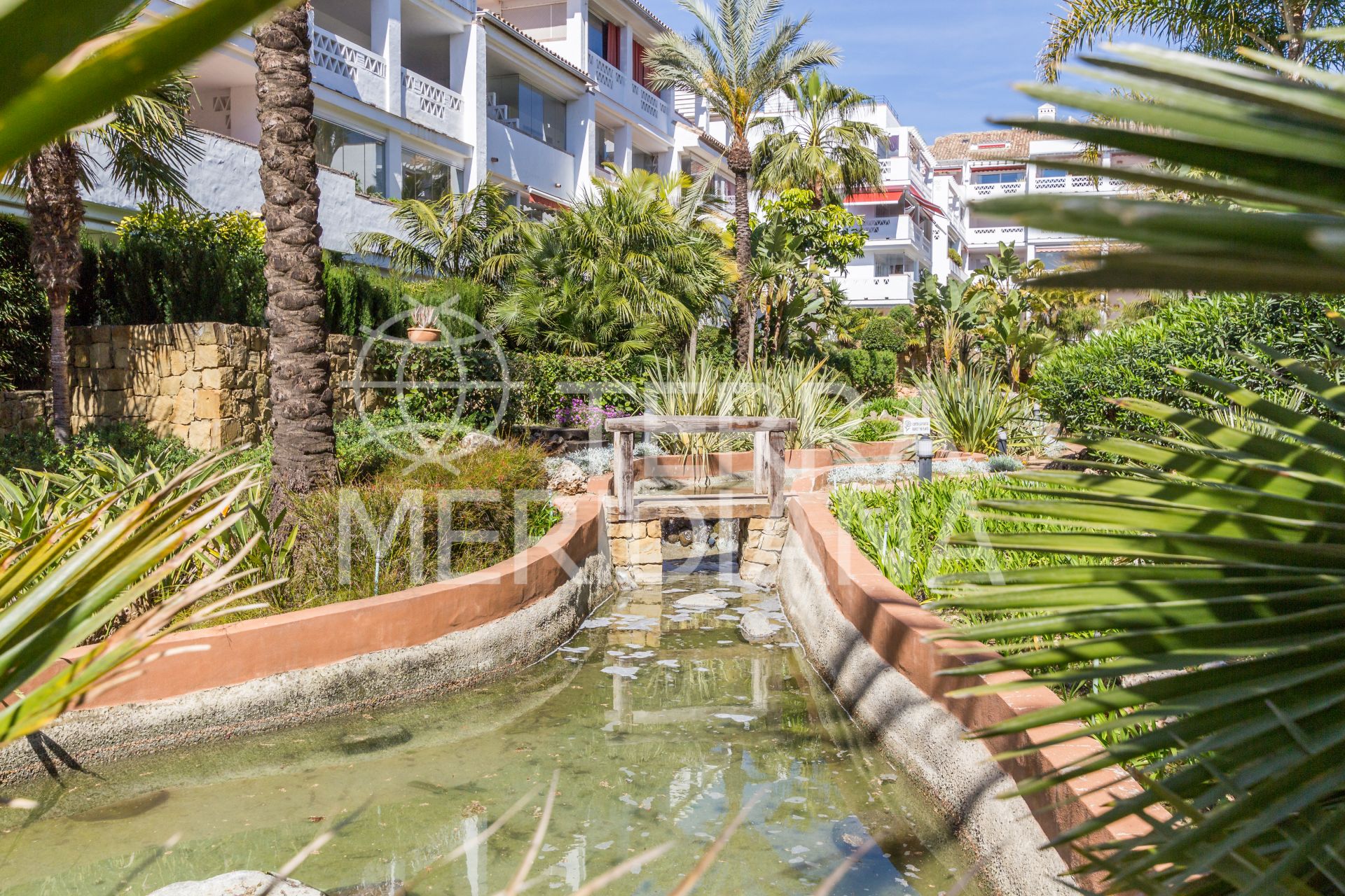 Apartment in Las Cañas Beach, Marbella