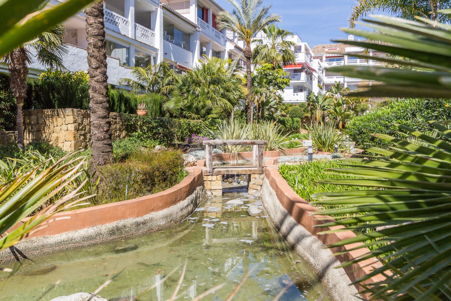 Apartment in Las Cañas Beach, Marbella