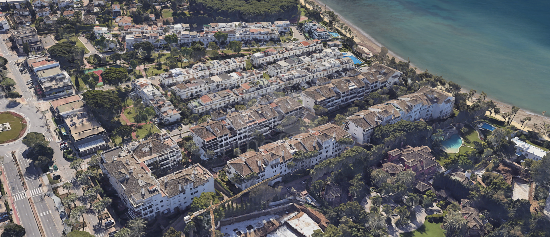 Apartment in Las Cañas Beach, Marbella