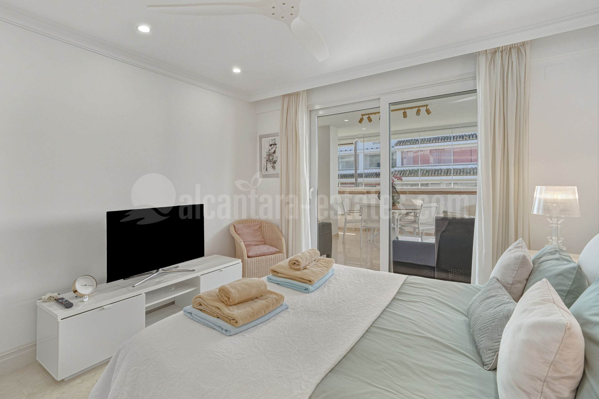 Apartment in Las Cañas Beach, Marbella