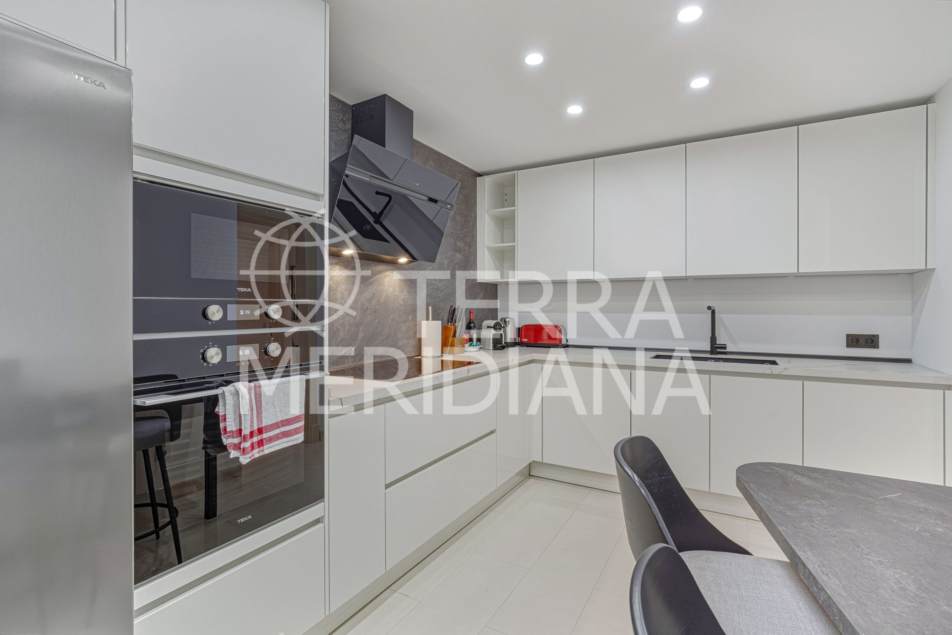 Apartment in Las Cañas Beach, Marbella