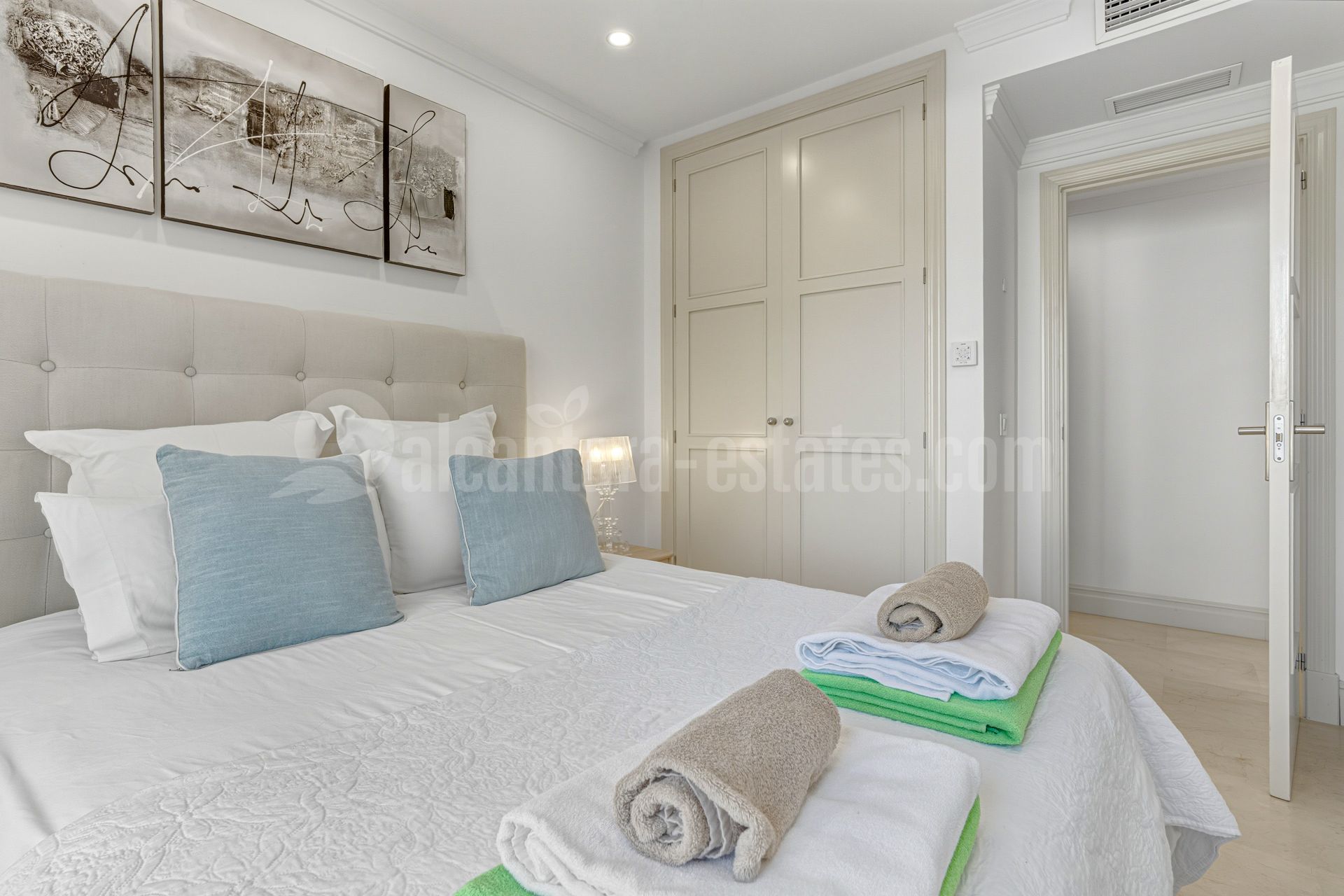 Apartment in Las Cañas Beach, Marbella