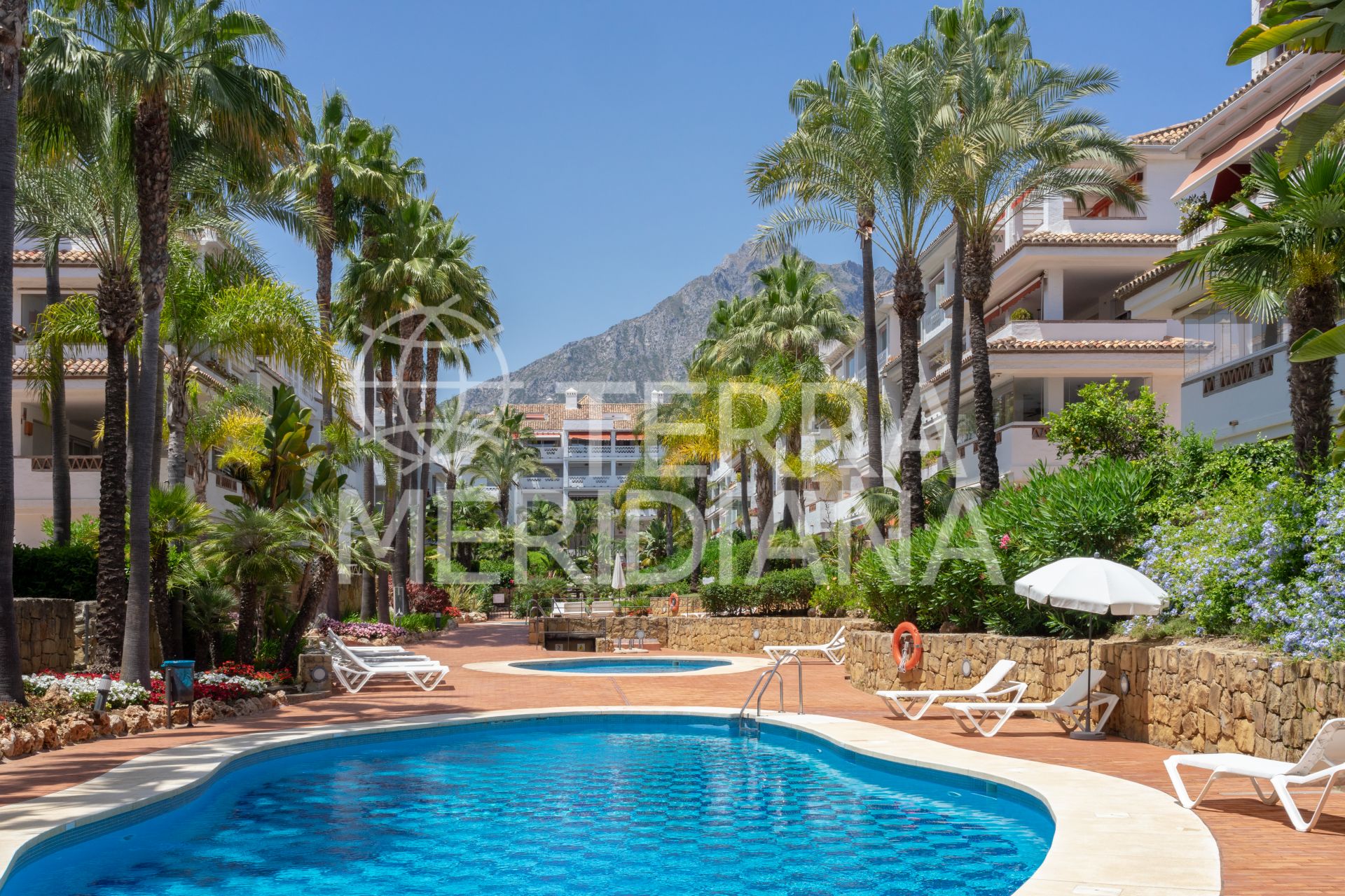 Apartment in Las Cañas Beach, Marbella
