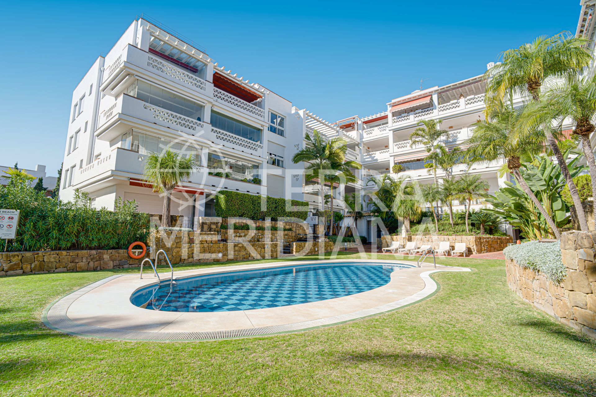 Apartment in Las Cañas Beach, Marbella