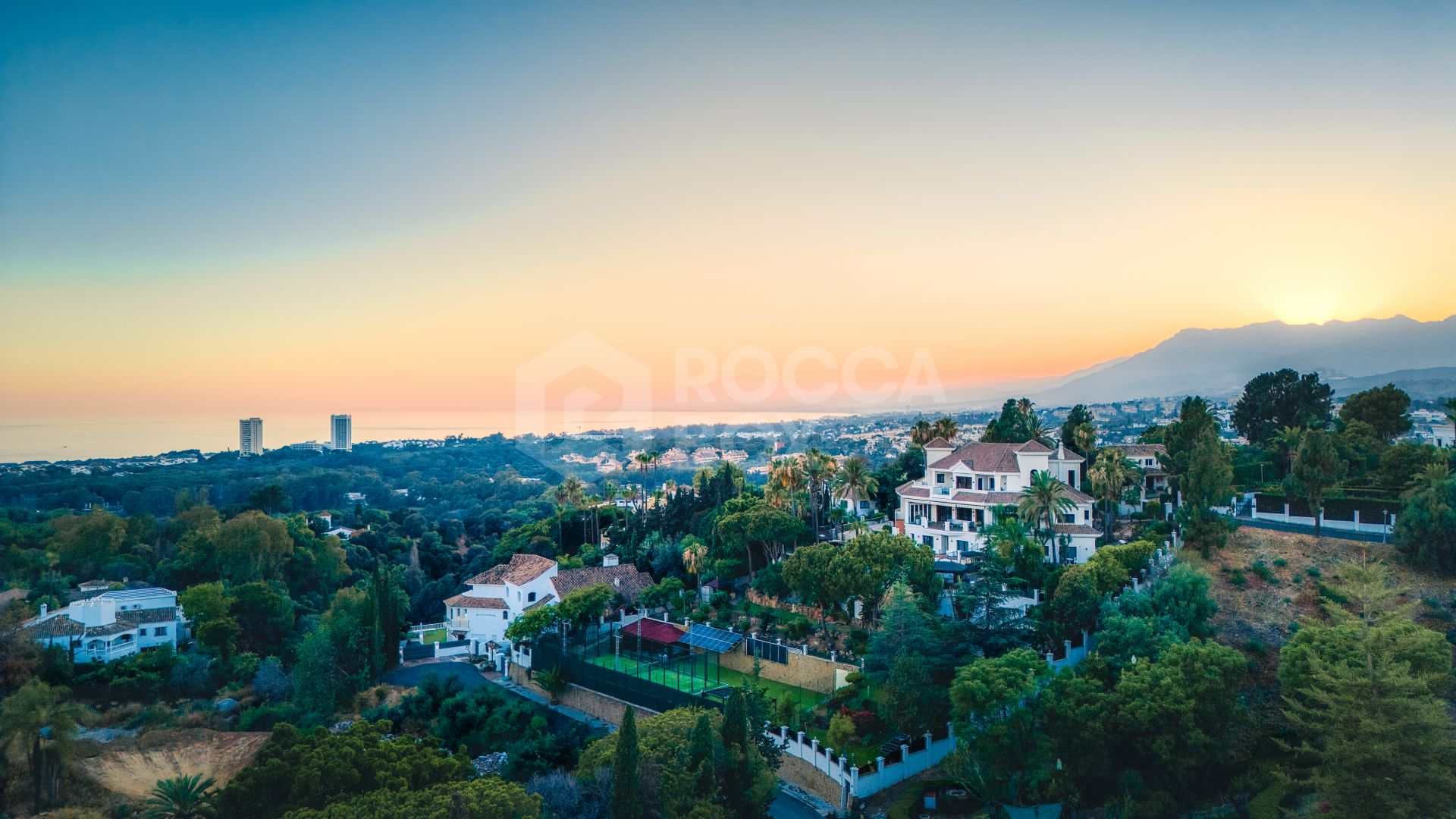 Beautiful, south facing four bedroom Villa located in the sought after area of Hacienda Las Chapas, Marbella